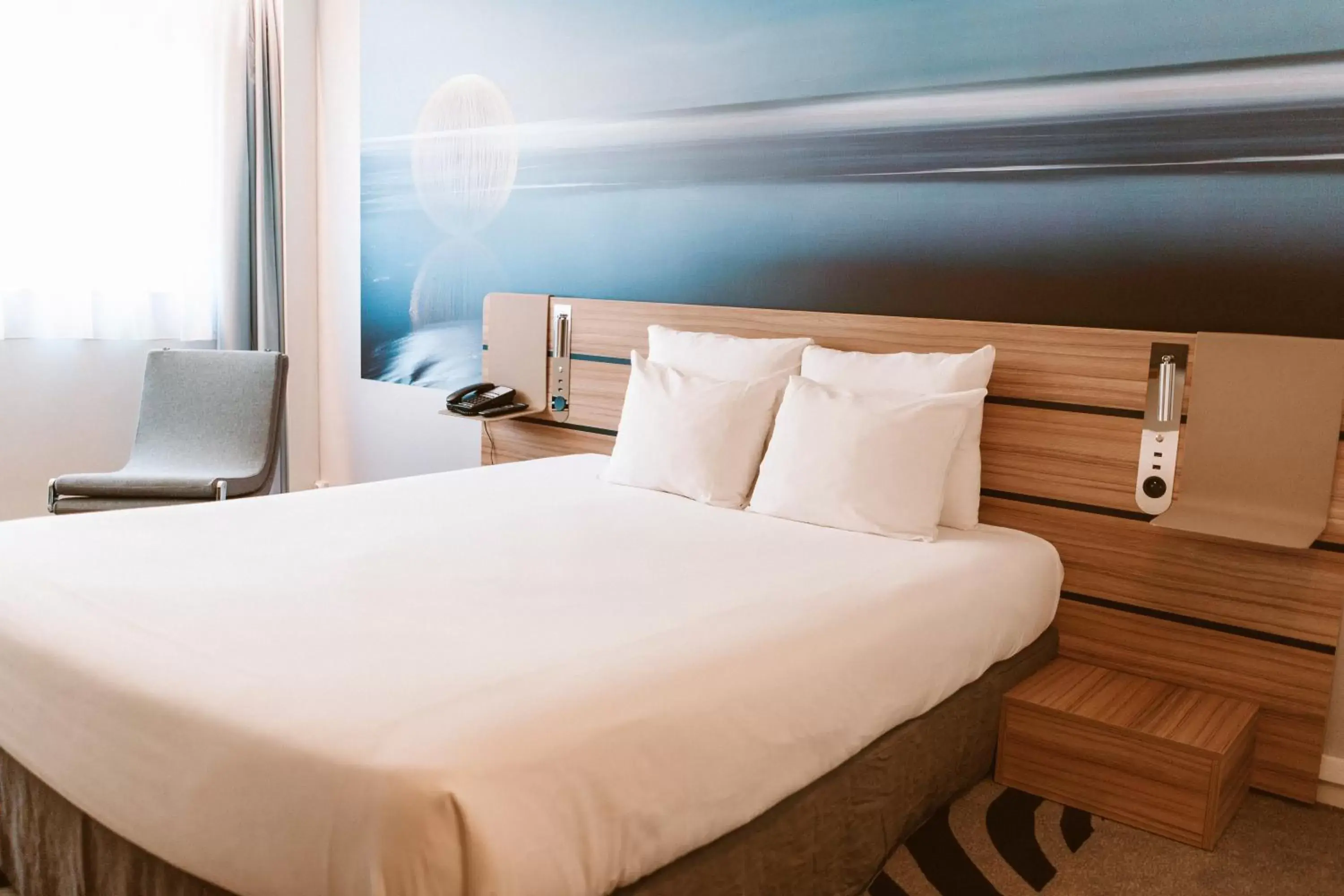 Photo of the whole room, Bed in Novotel Resort & Spa Biarritz Anglet