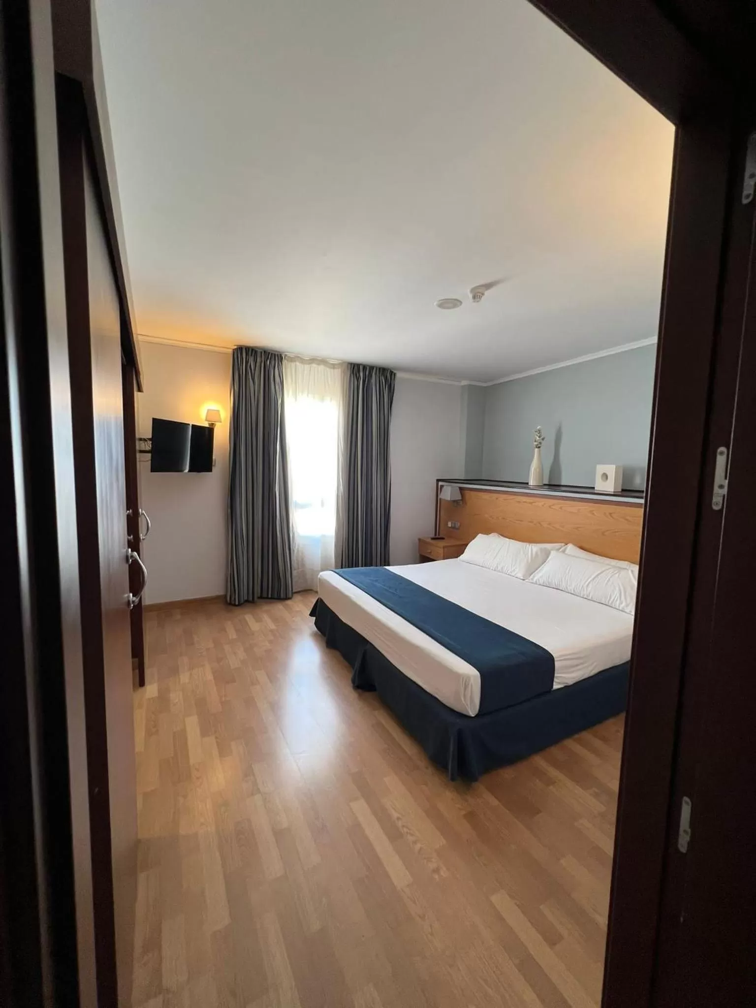 Photo of the whole room, Bed in Alojamientos Cervantes