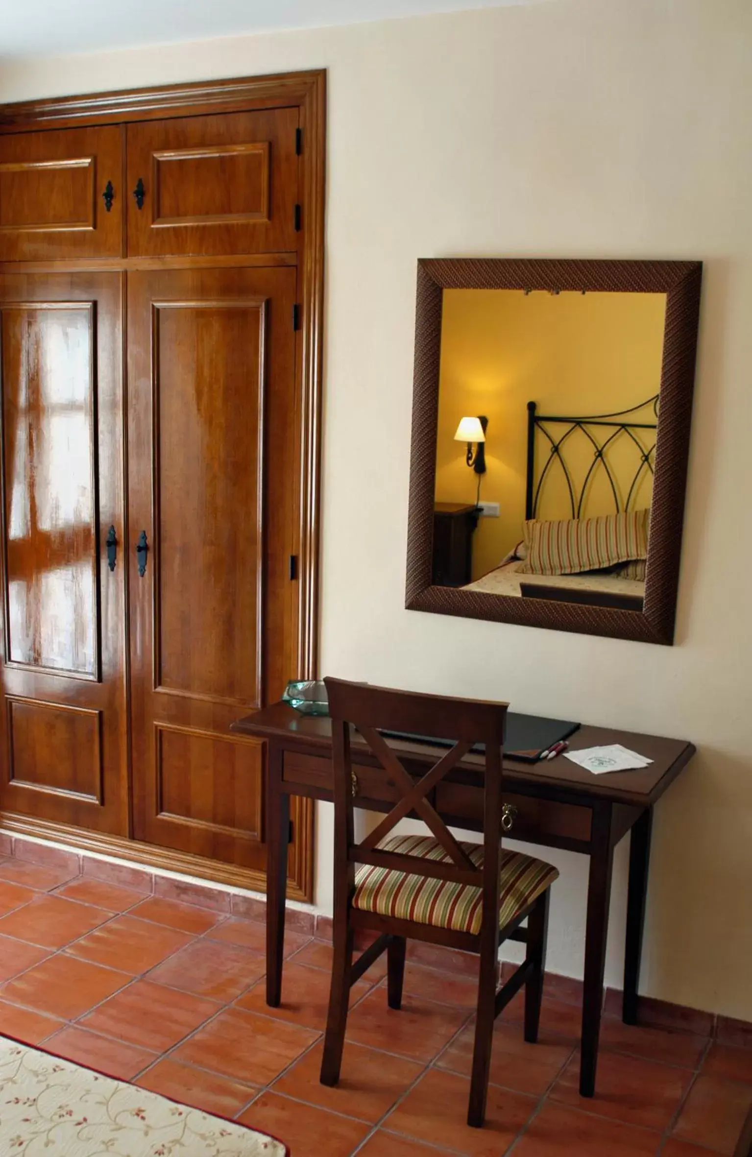 Bedroom, TV/Entertainment Center in Mesón de la Molinera