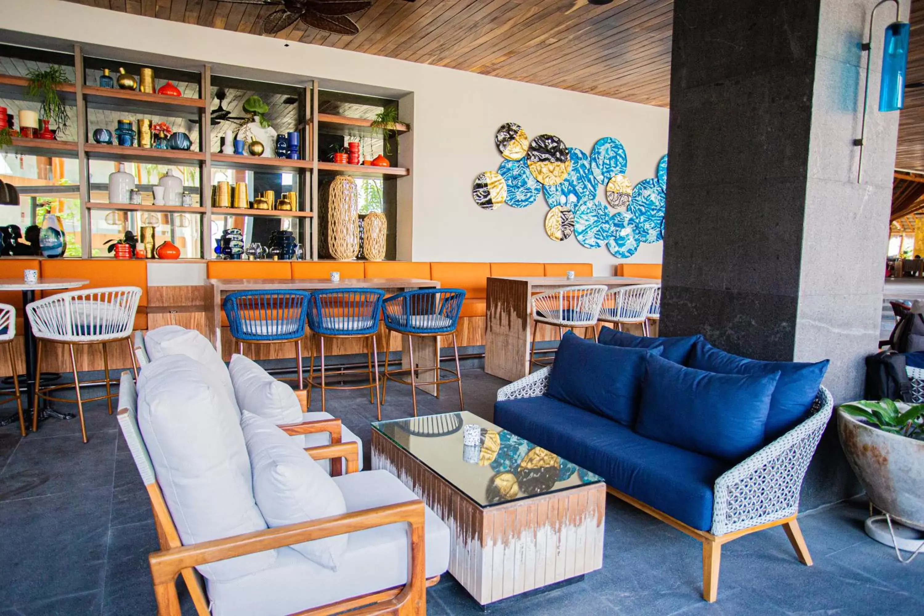Lounge or bar in Armony Marival Resort & Spa Punta de Mita - MGallery collection Lounge or bar in Armony Marival Resort & Spa Punta de Mita - MGallery collection