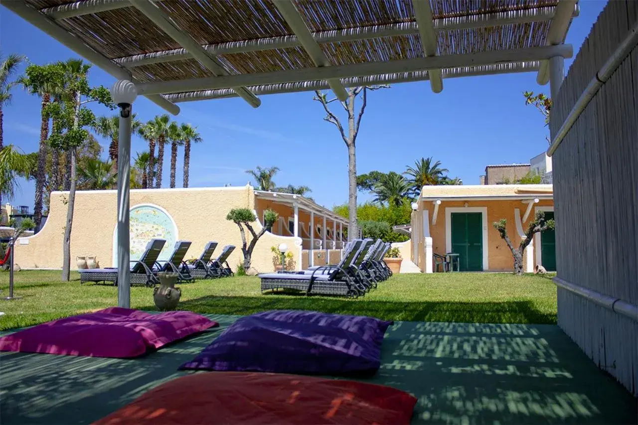 Inner courtyard view in Hotel Parco Delle Agavi