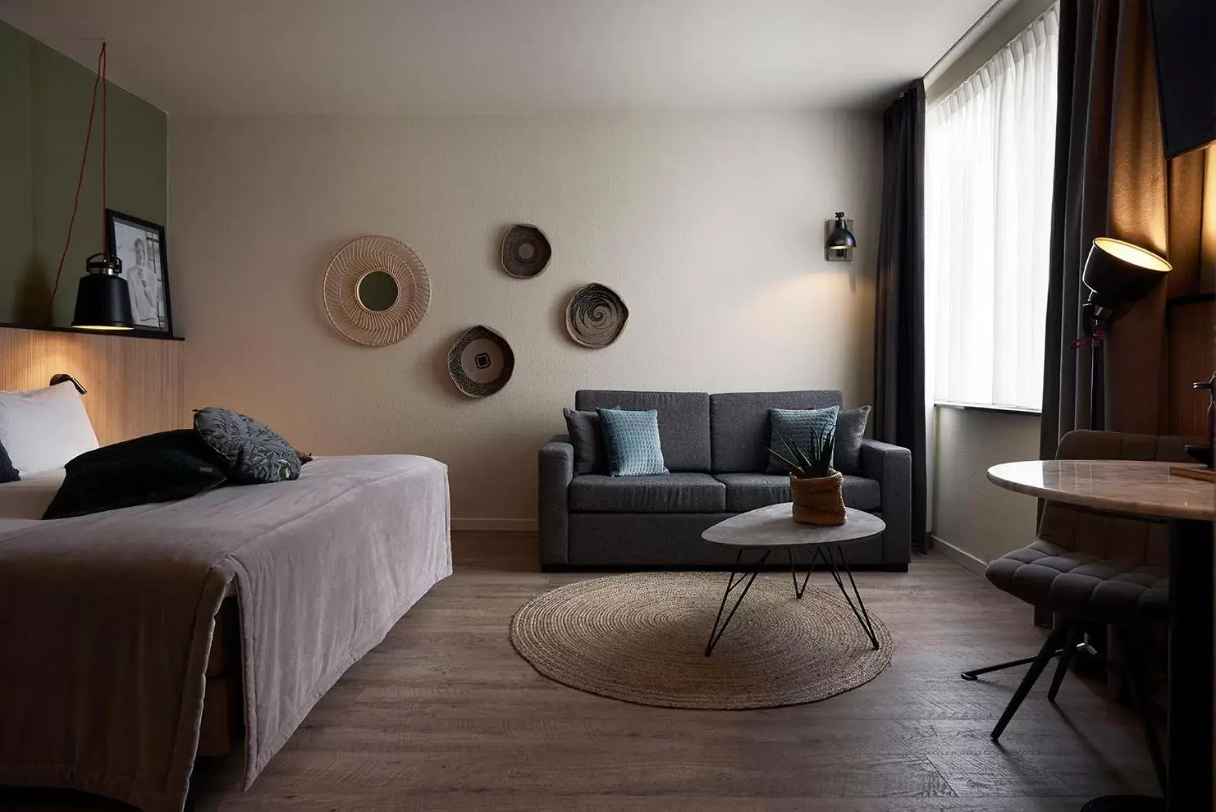 Bedroom, Seating Area in Hotel Zuid