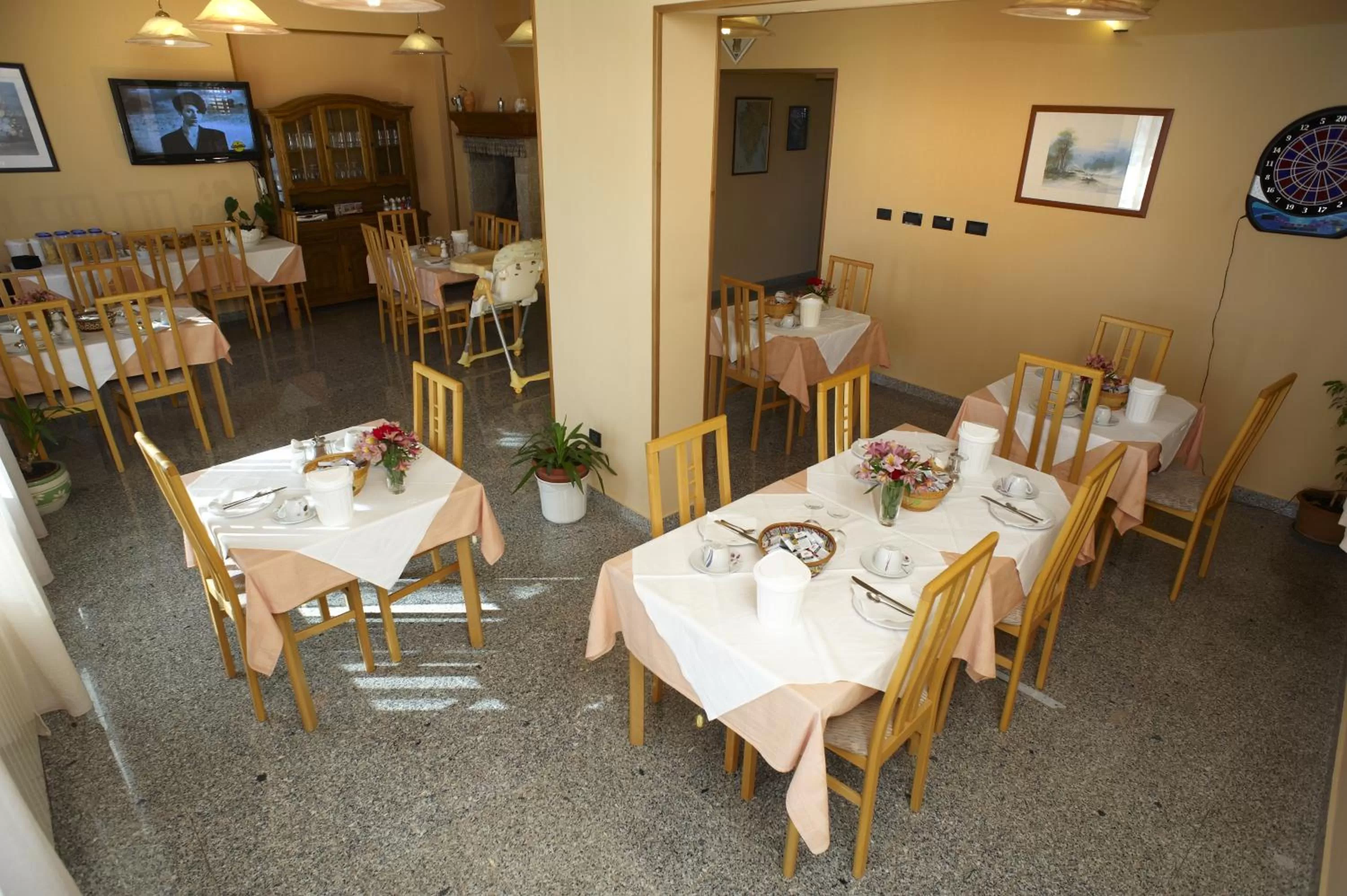 Restaurant/places to eat in B@B Valbruna