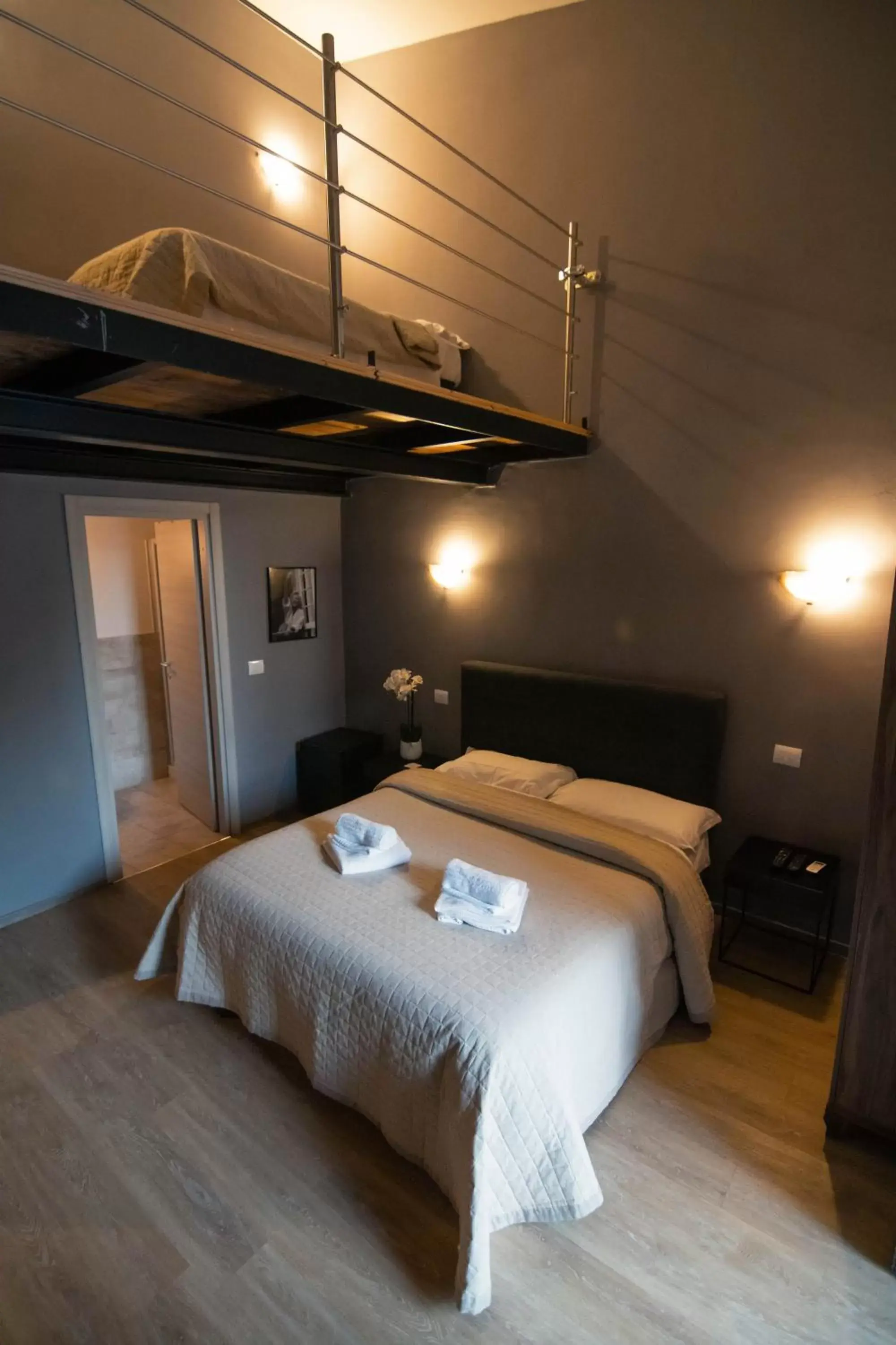 Bedroom, Bed in Palazzo Oliveto