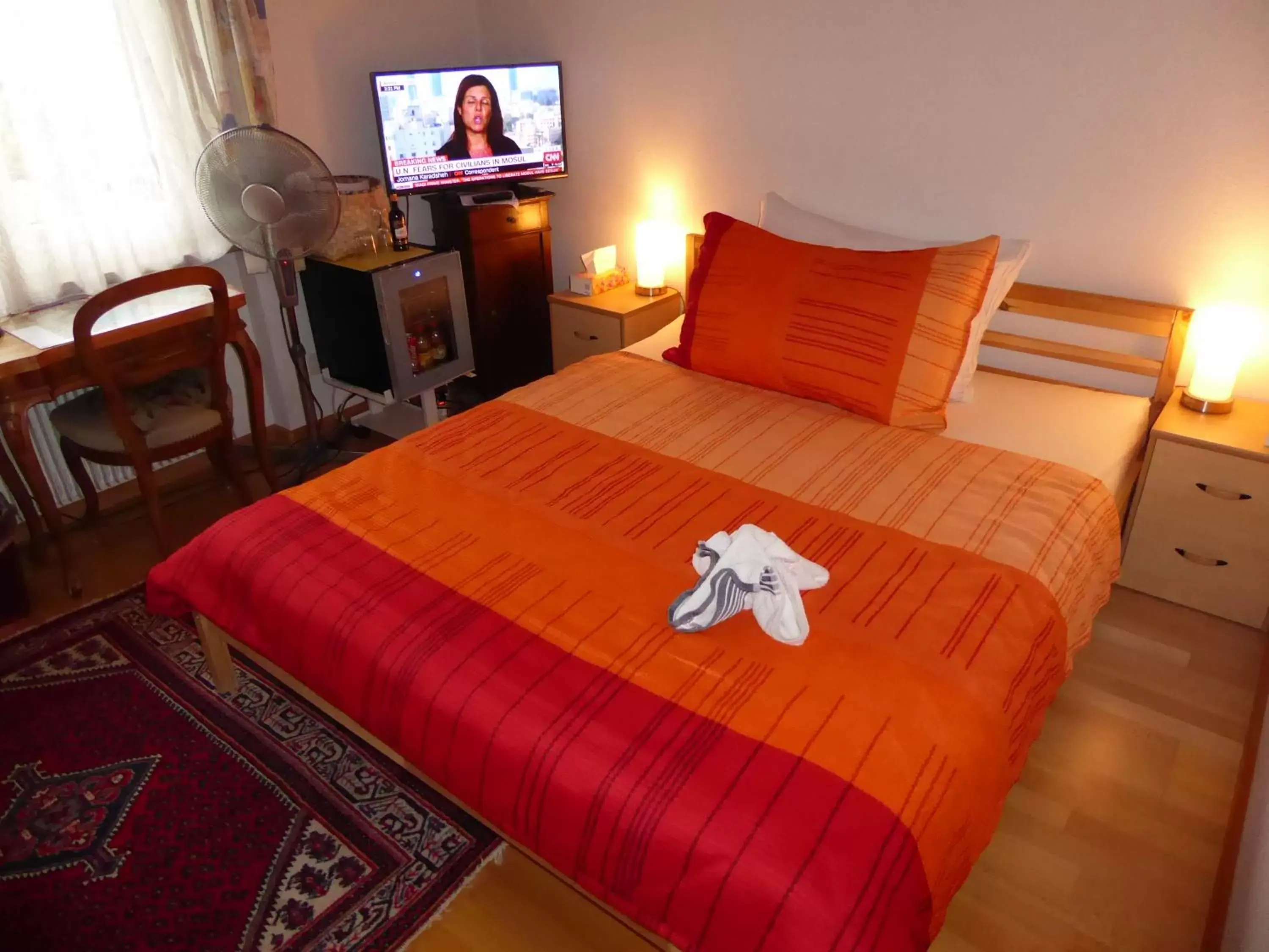 Photo of the whole room, Bed in B&B Pappelweg - 2