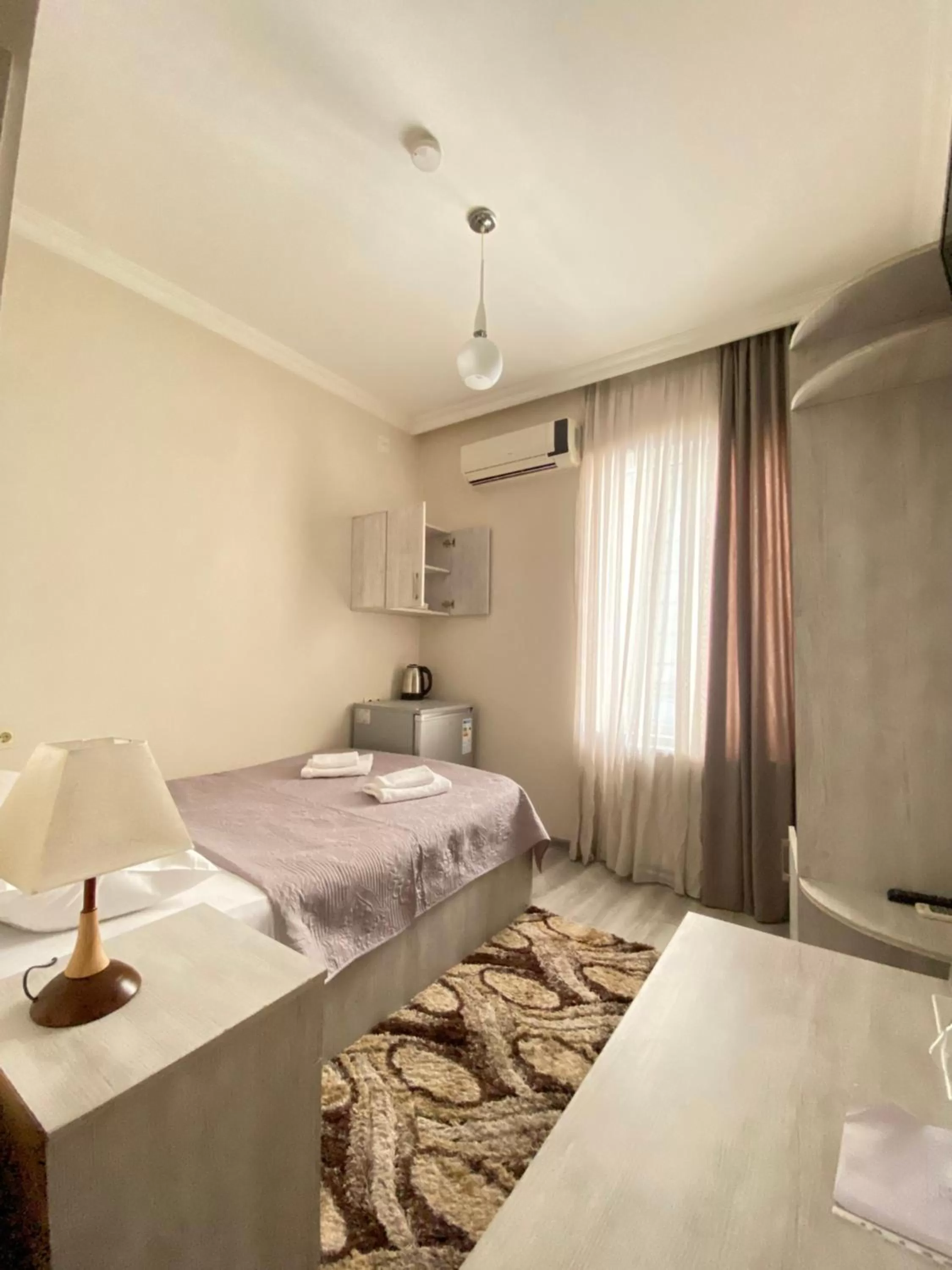 Bed in Hotel Garanti