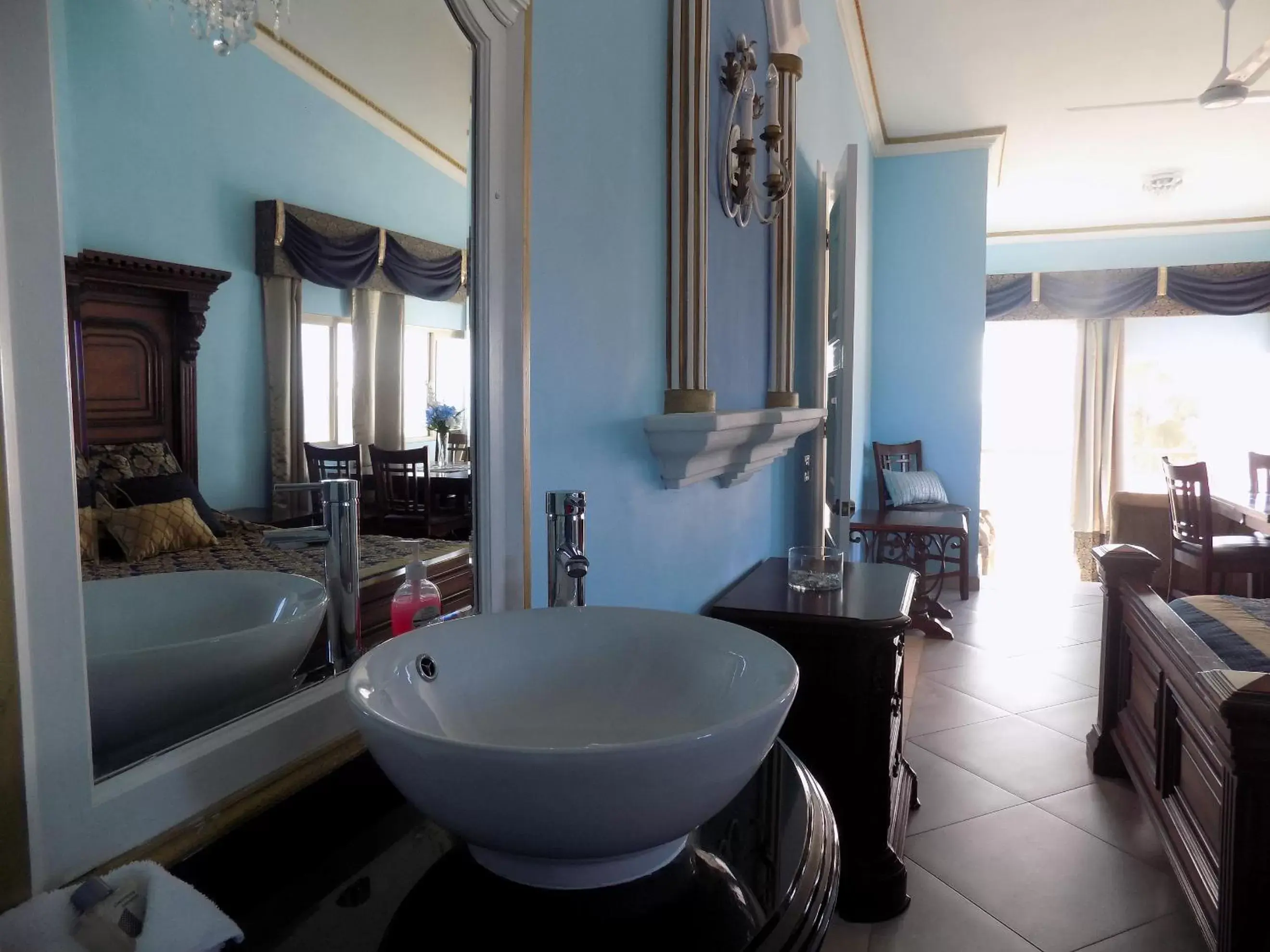 Photo of the whole room, Bathroom in Poco Cielo Hotel