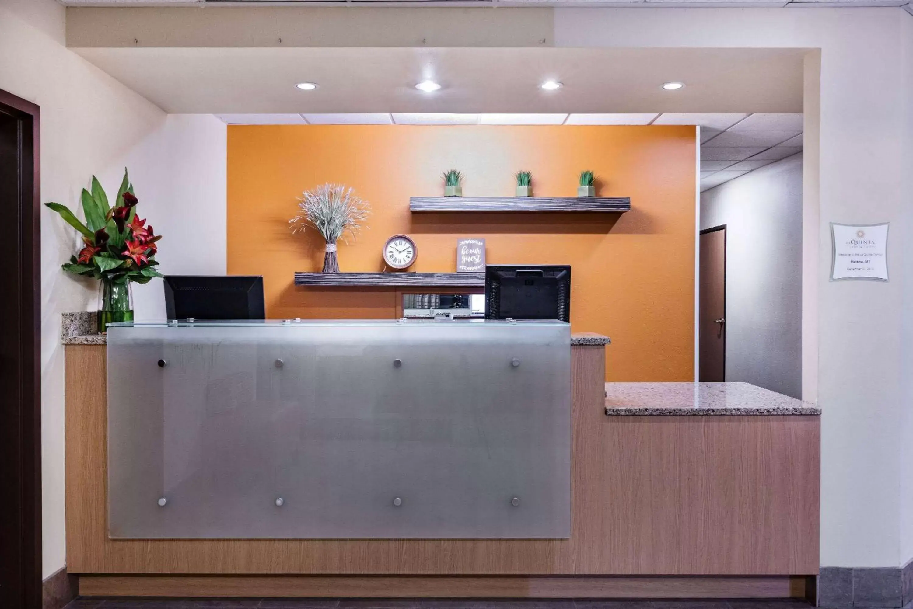 Lobby or reception in La Quinta by Wyndham Helena Lobby or reception in La Quinta by Wyndham Helena