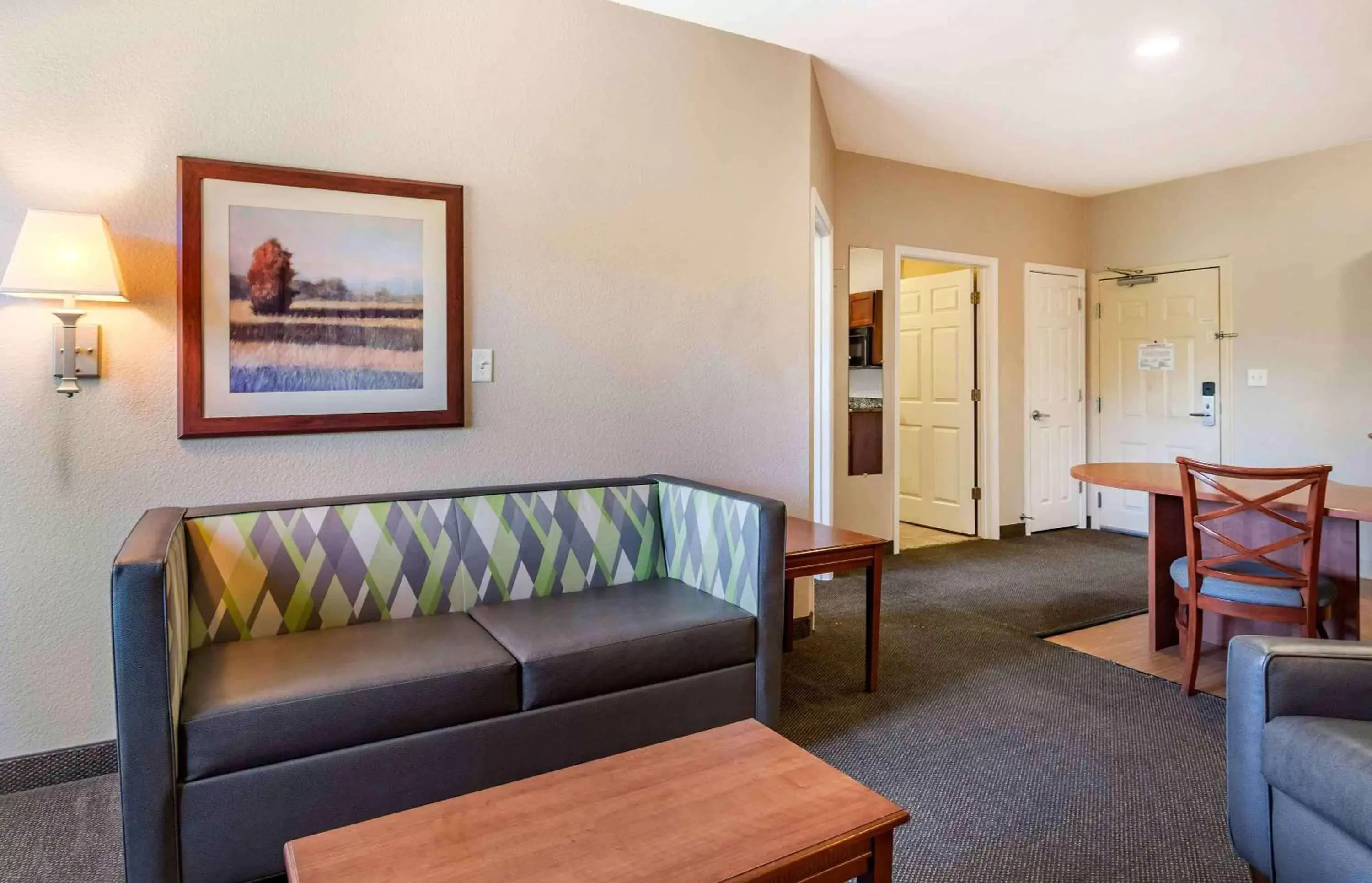 Bedroom, Seating Area in Extended Stay America Suites - Houston - Kingwood