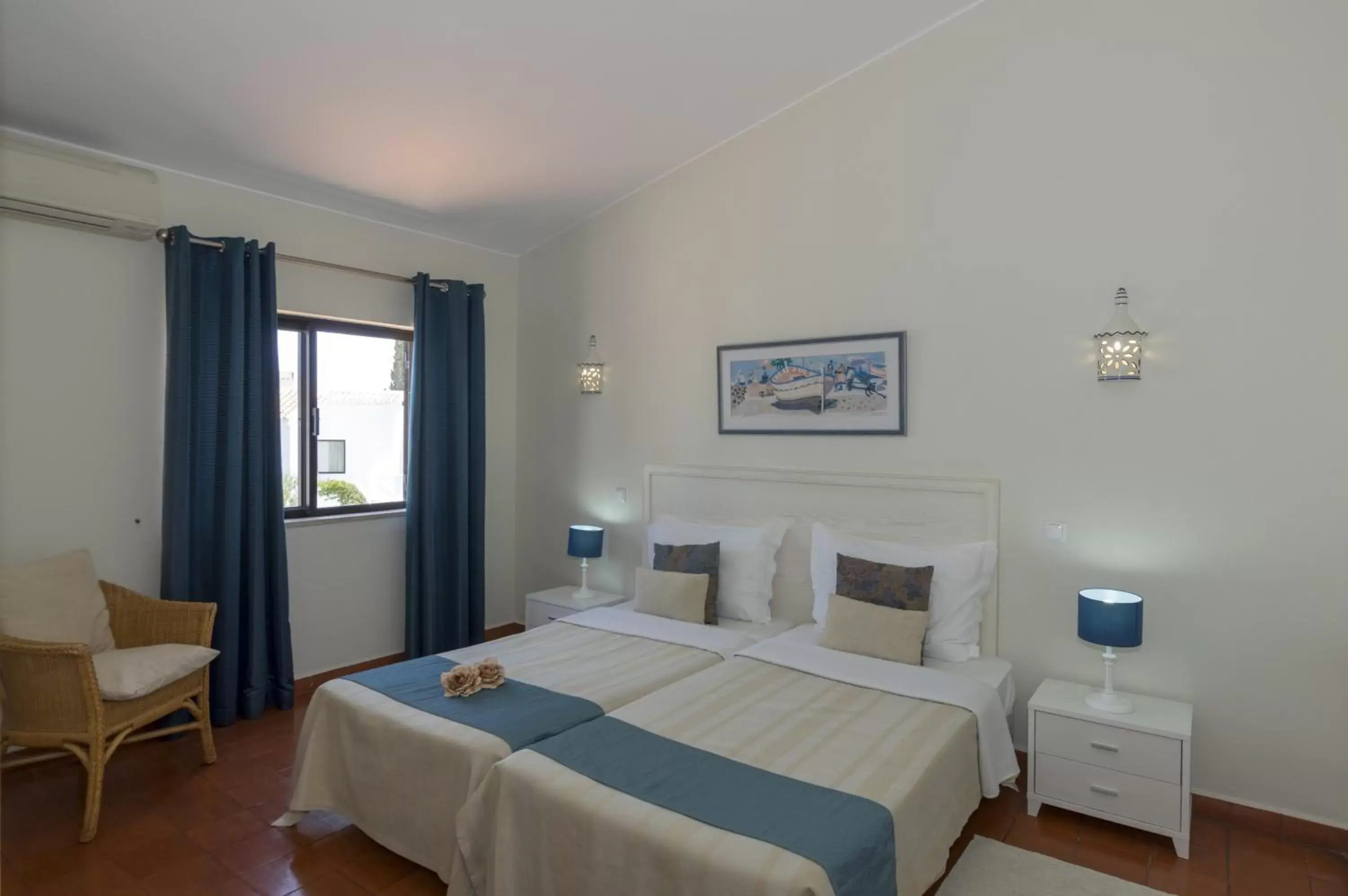 Bedroom, Bed in Rocha Brava Village Resort
