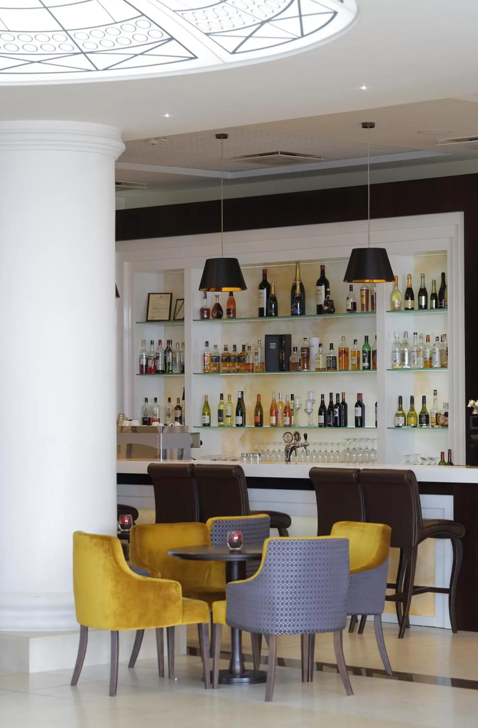 Lounge or bar in Aurora Hotel Klaipeda