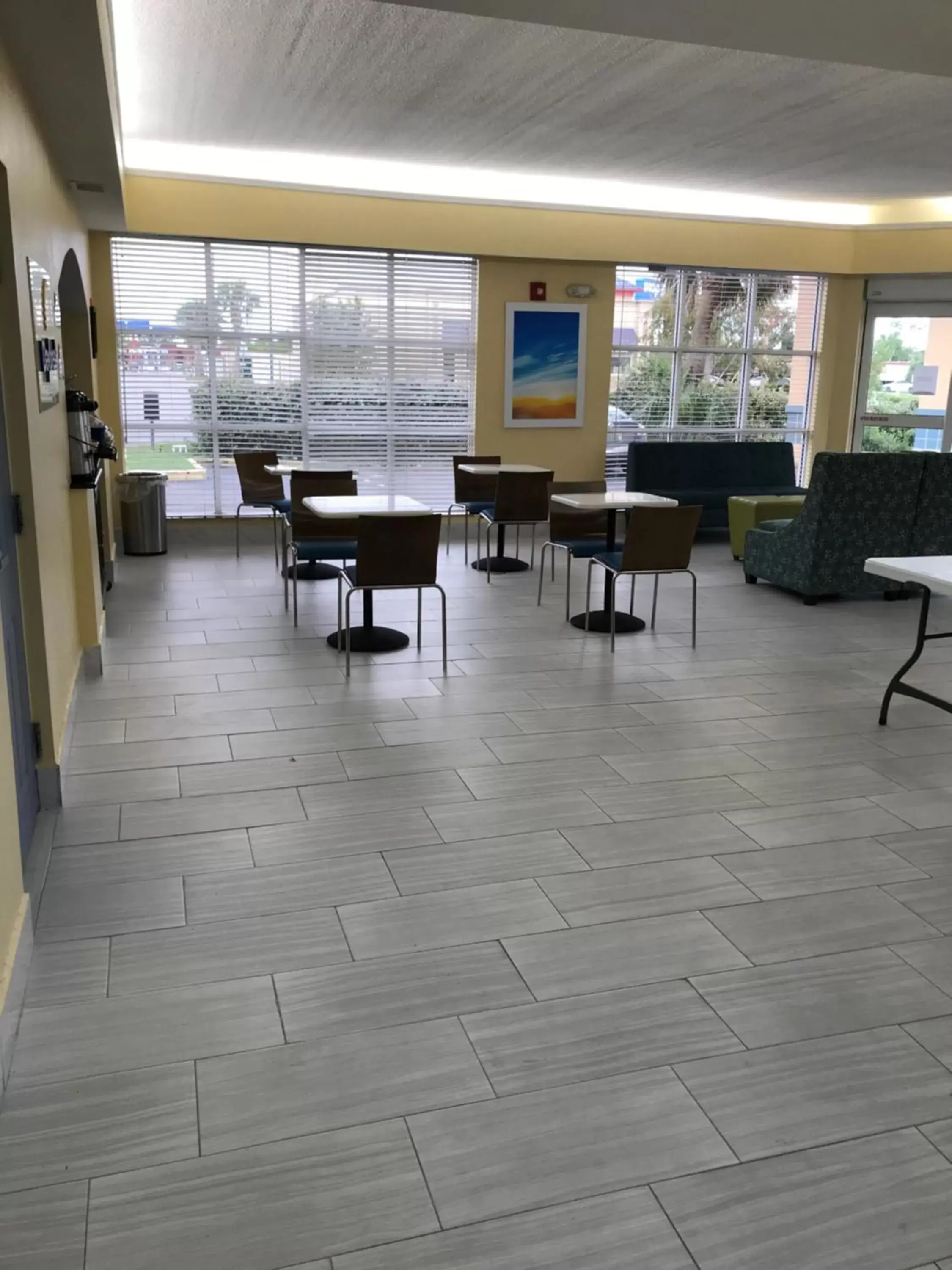 Lobby or reception, Restaurant/Places to Eat in Days Inn by Wyndham Panama City