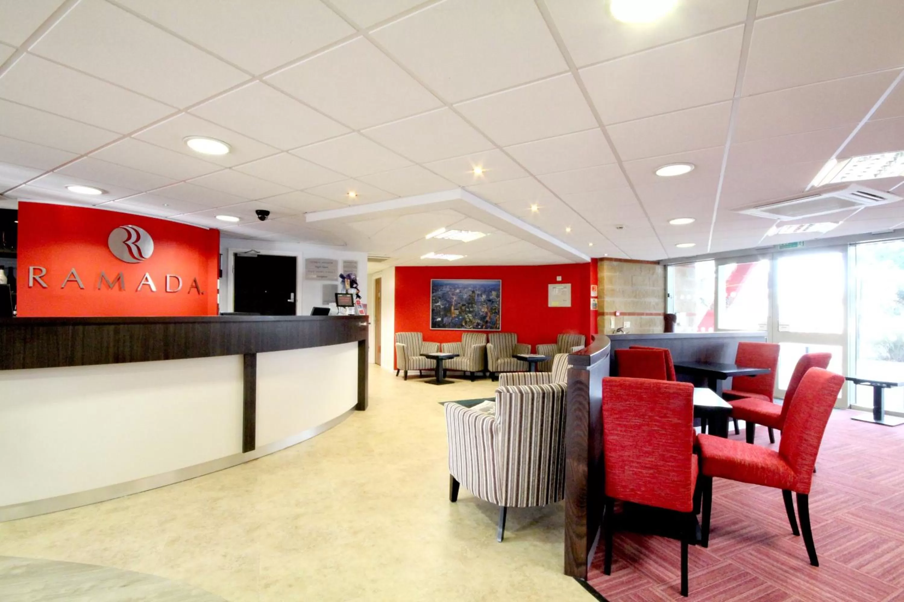 Lobby or reception in Ramada London Stansted Airport