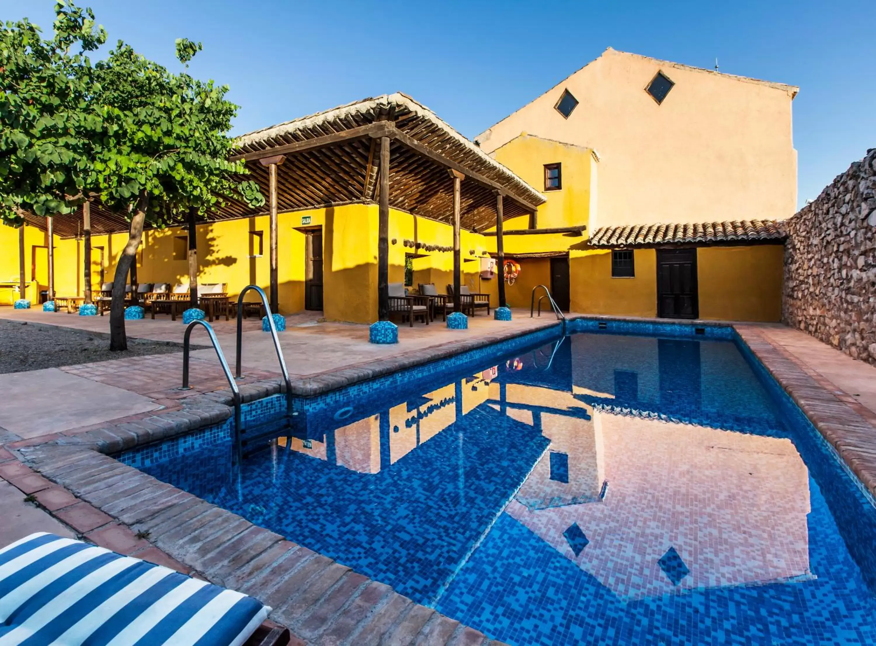Swimming Pool in Hotel Cortijo del Marqués