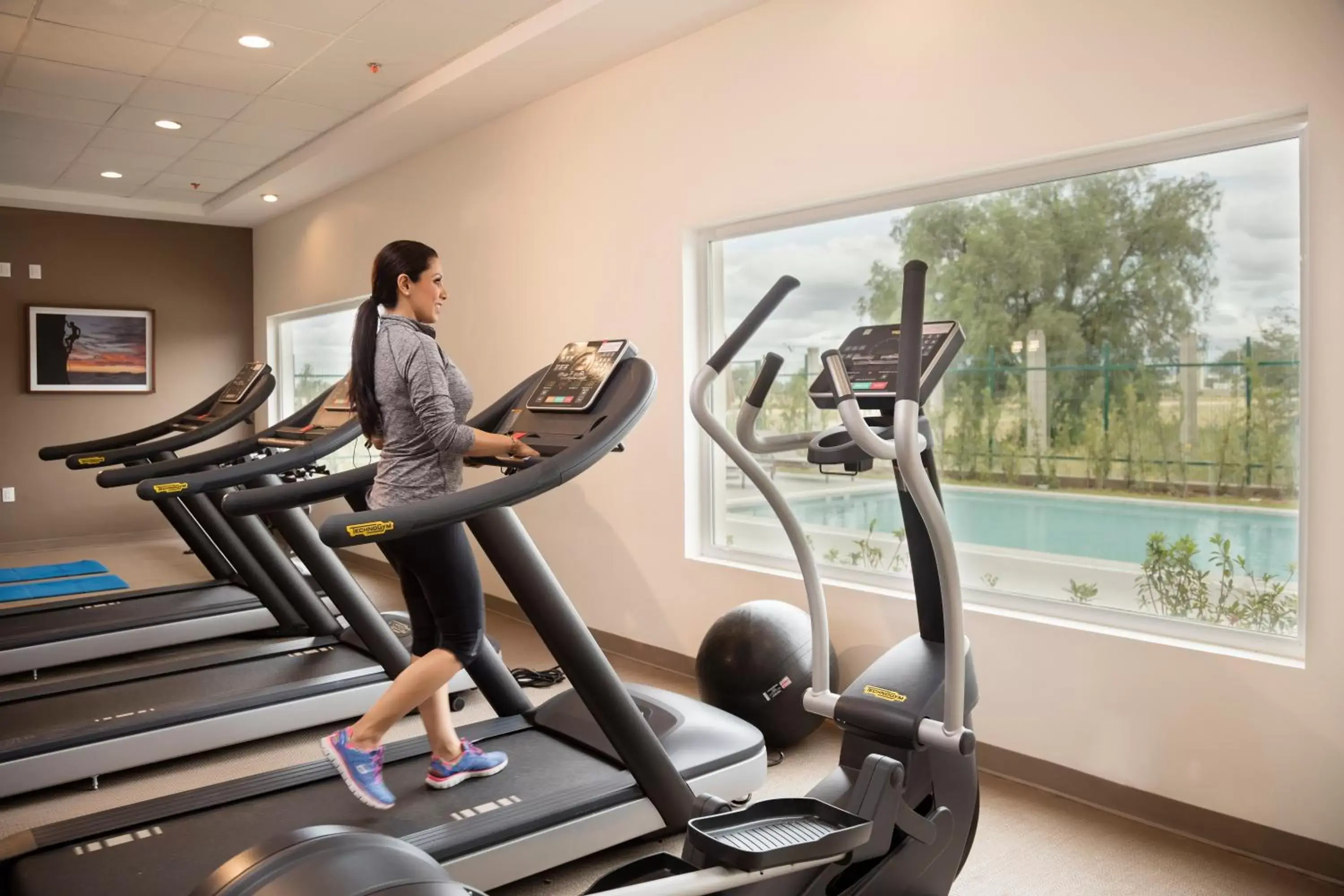 Fitness centre/facilities, Fitness Center/Facilities in Staybridge Suites - Saltillo, an IHG Hotel