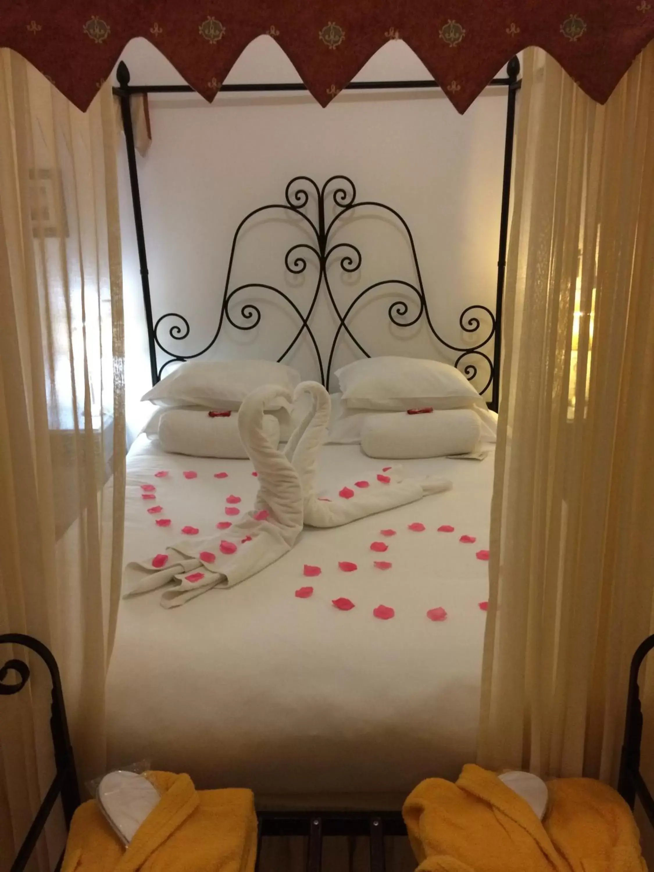 Bed in Hotel Dom Vasco
