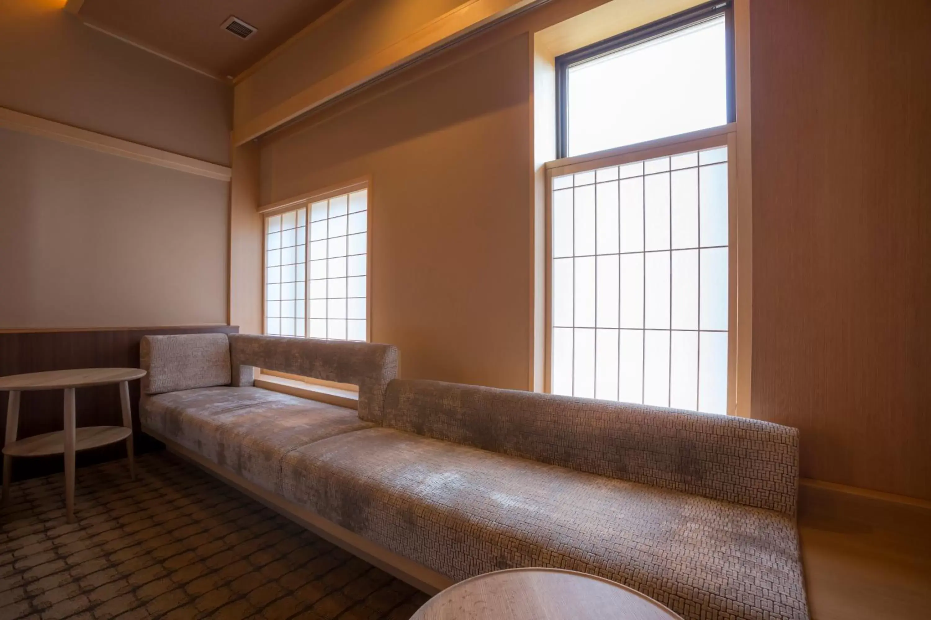 Photo of the whole room, Seating Area in Saka Hotel Kyoto