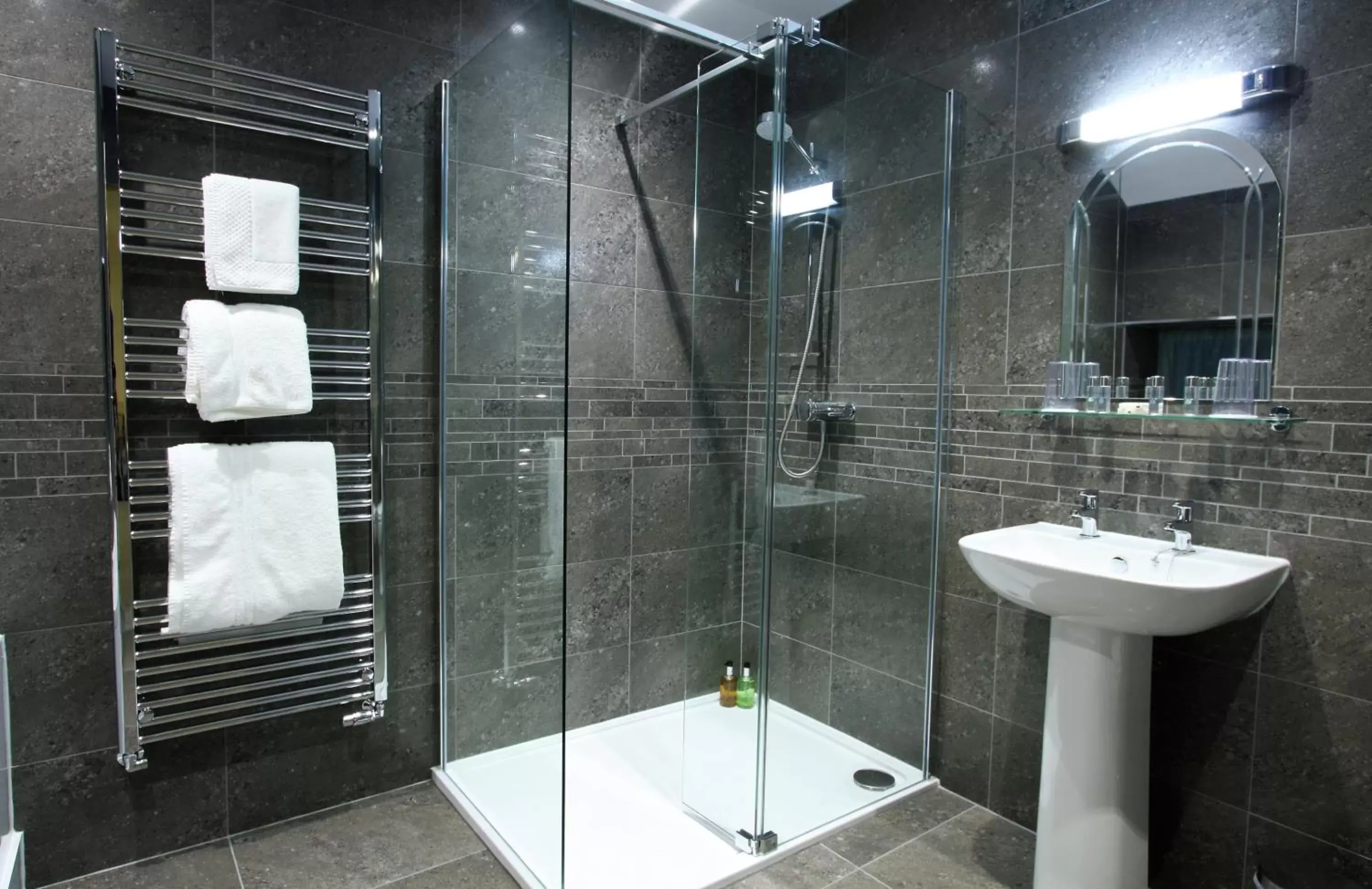 Bathroom in Ravenstone Manor