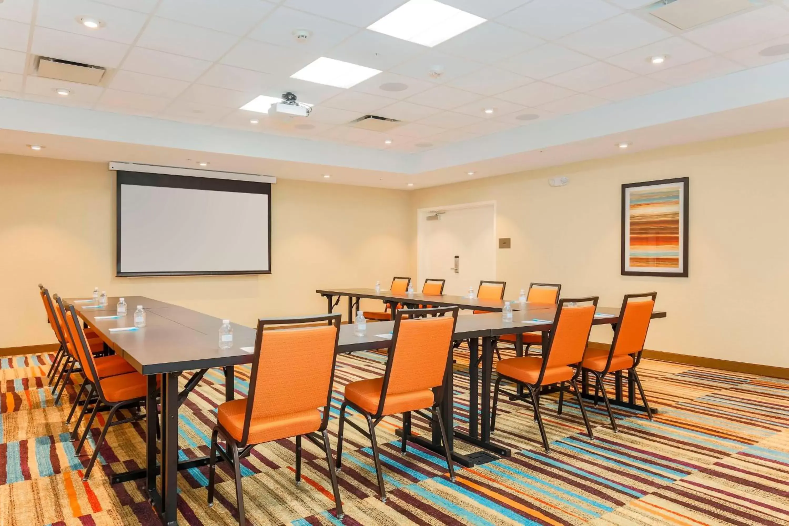 Meeting/conference room in Fairfield Inn & Suites by Marriott Decatur at Decatur Conference Center