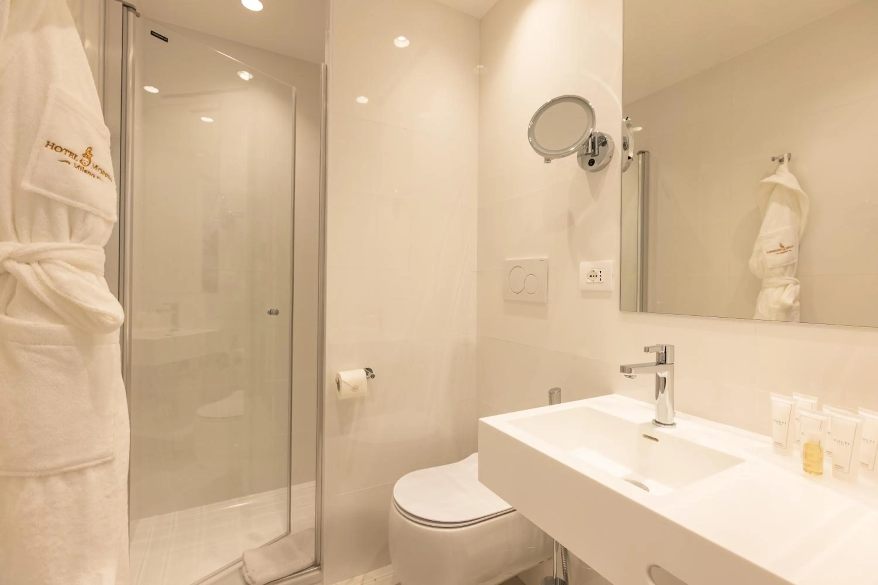 Bathroom in Hotel Morfeo