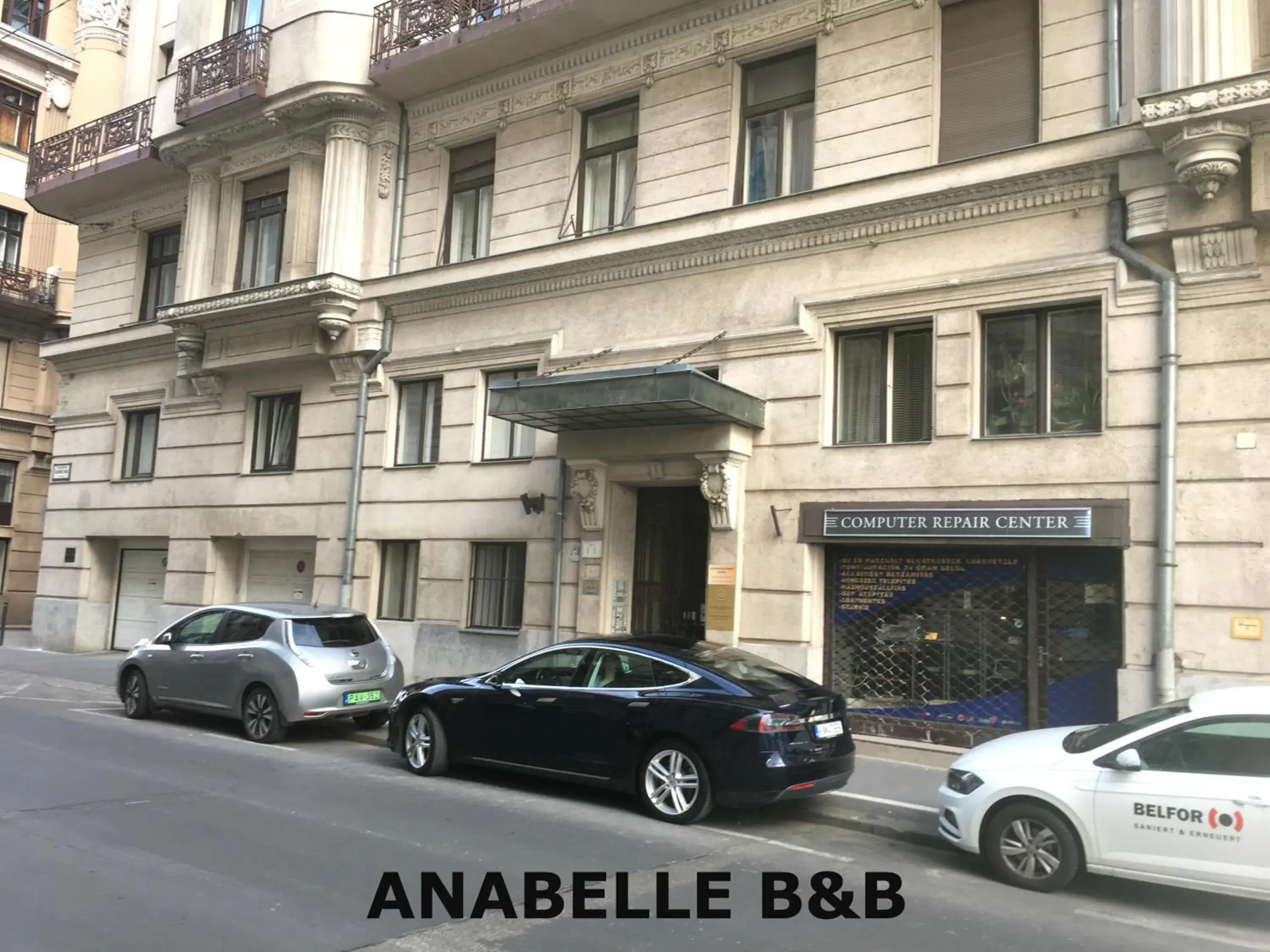 Facade/entrance, Property Building in Anabelle Bed and Breakfast