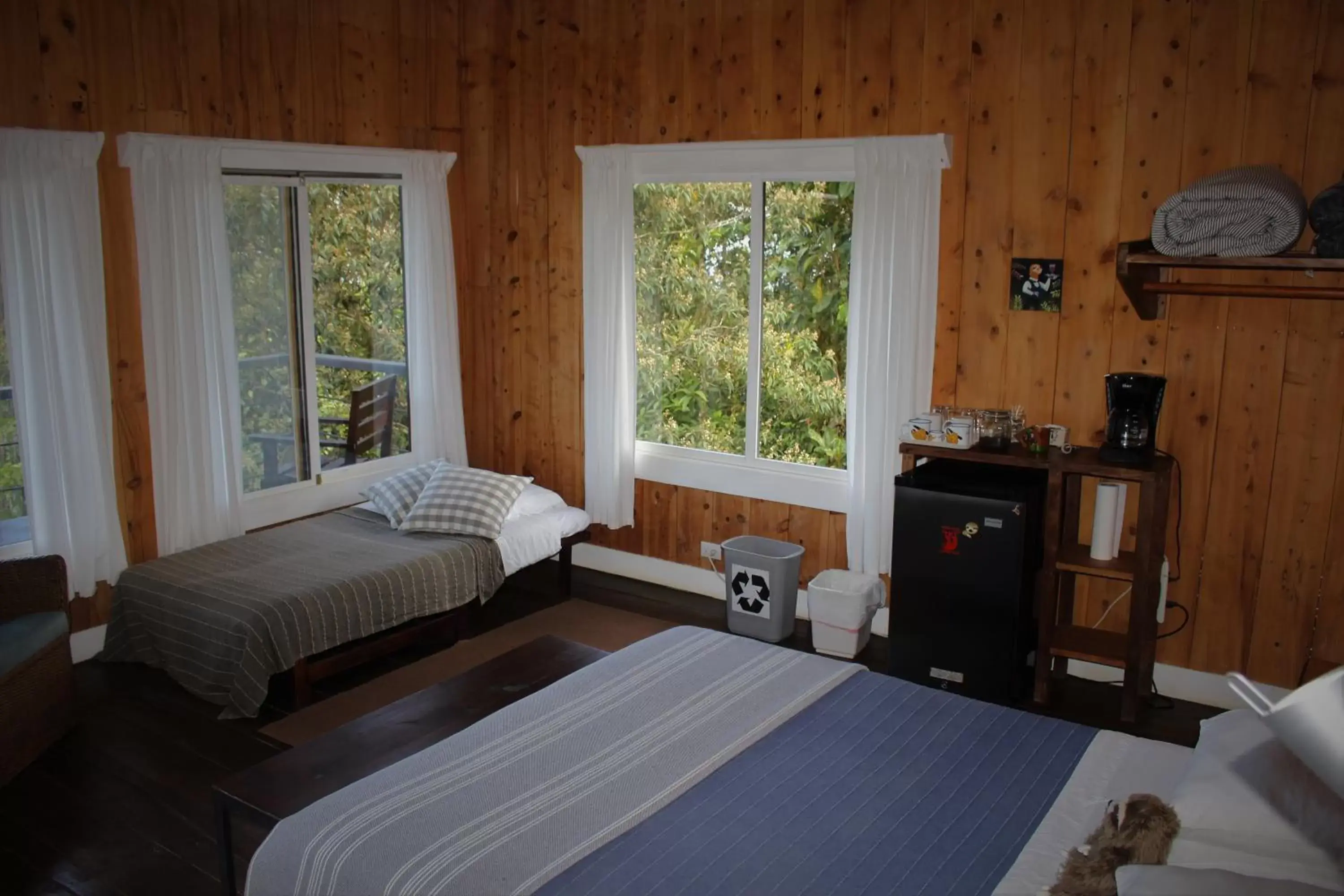 Bed in The Lodge at Reventazon River Mountain Ranch