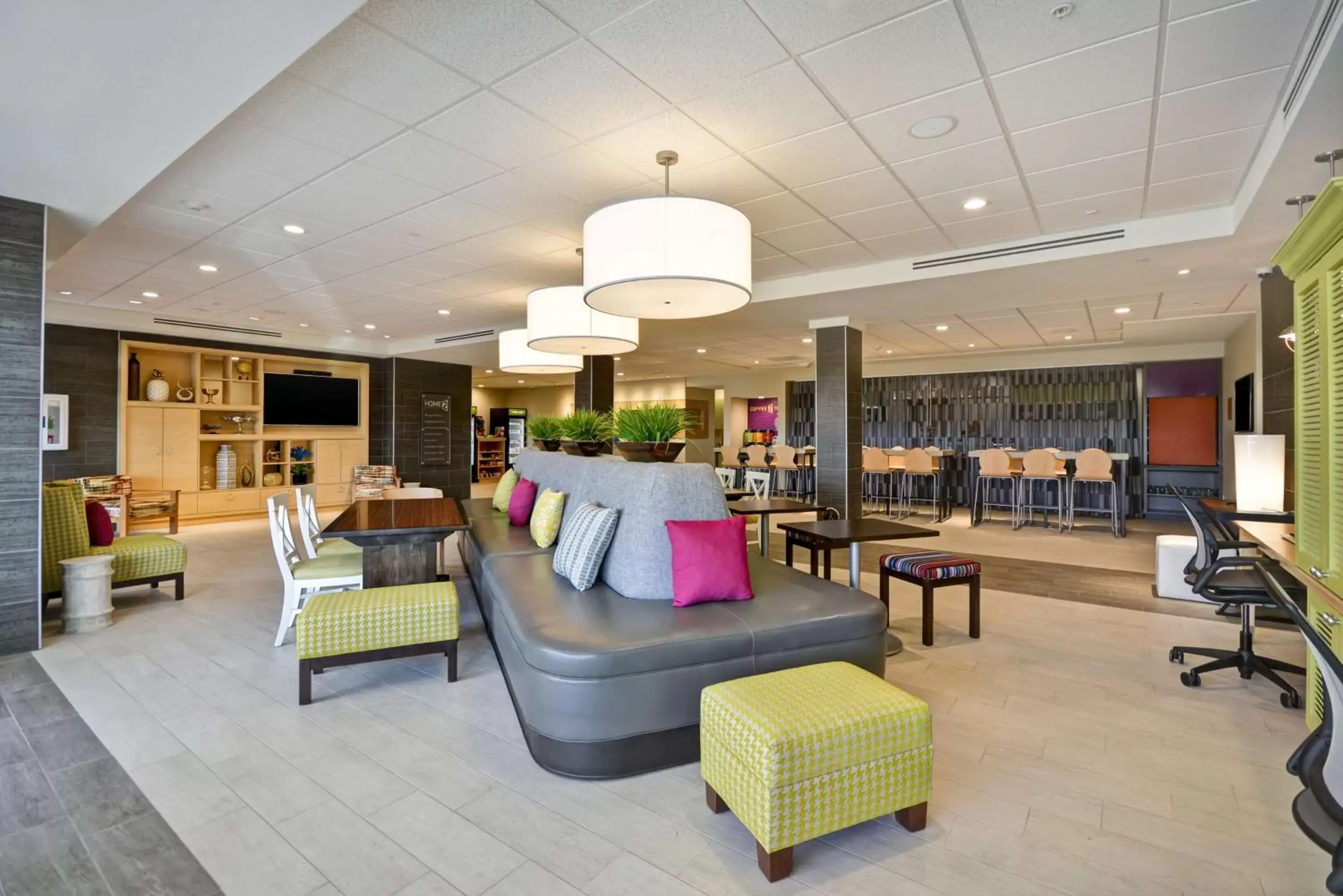 Lobby or reception in Home2 Suites By Hilton Hanford Lemoore