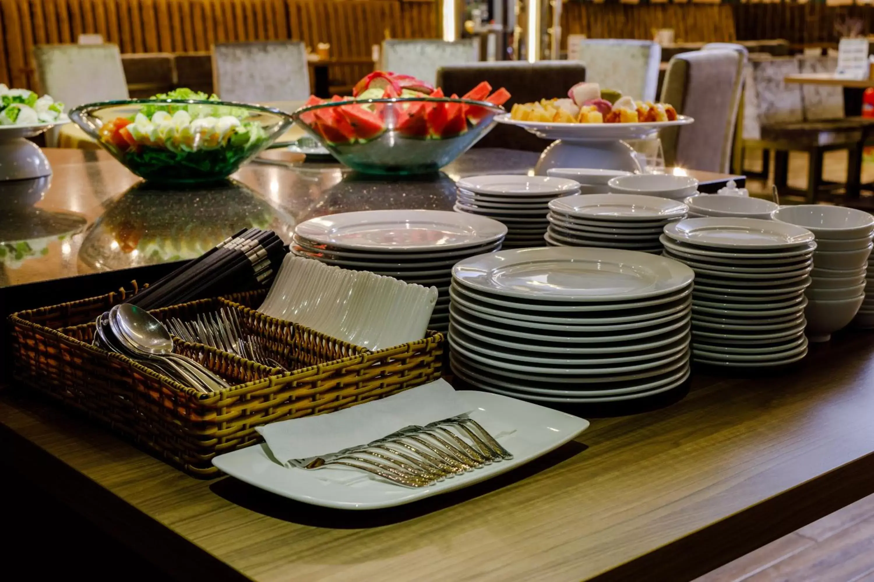 Food and drinks in KP Hotel Food and drinks in KP Hotel