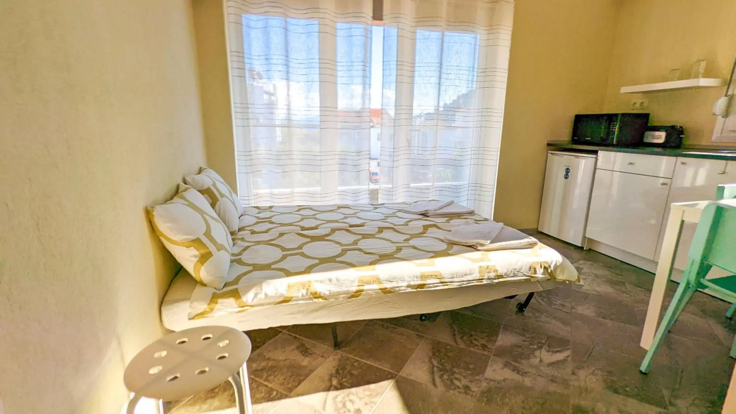 Bed in GreenCity Kavala