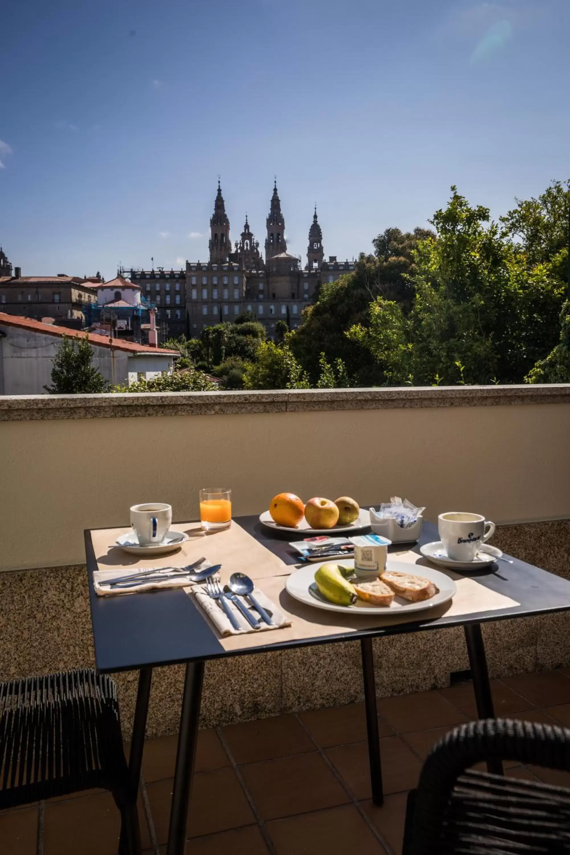 Nearby landmark in Pombal Rooms Santiago