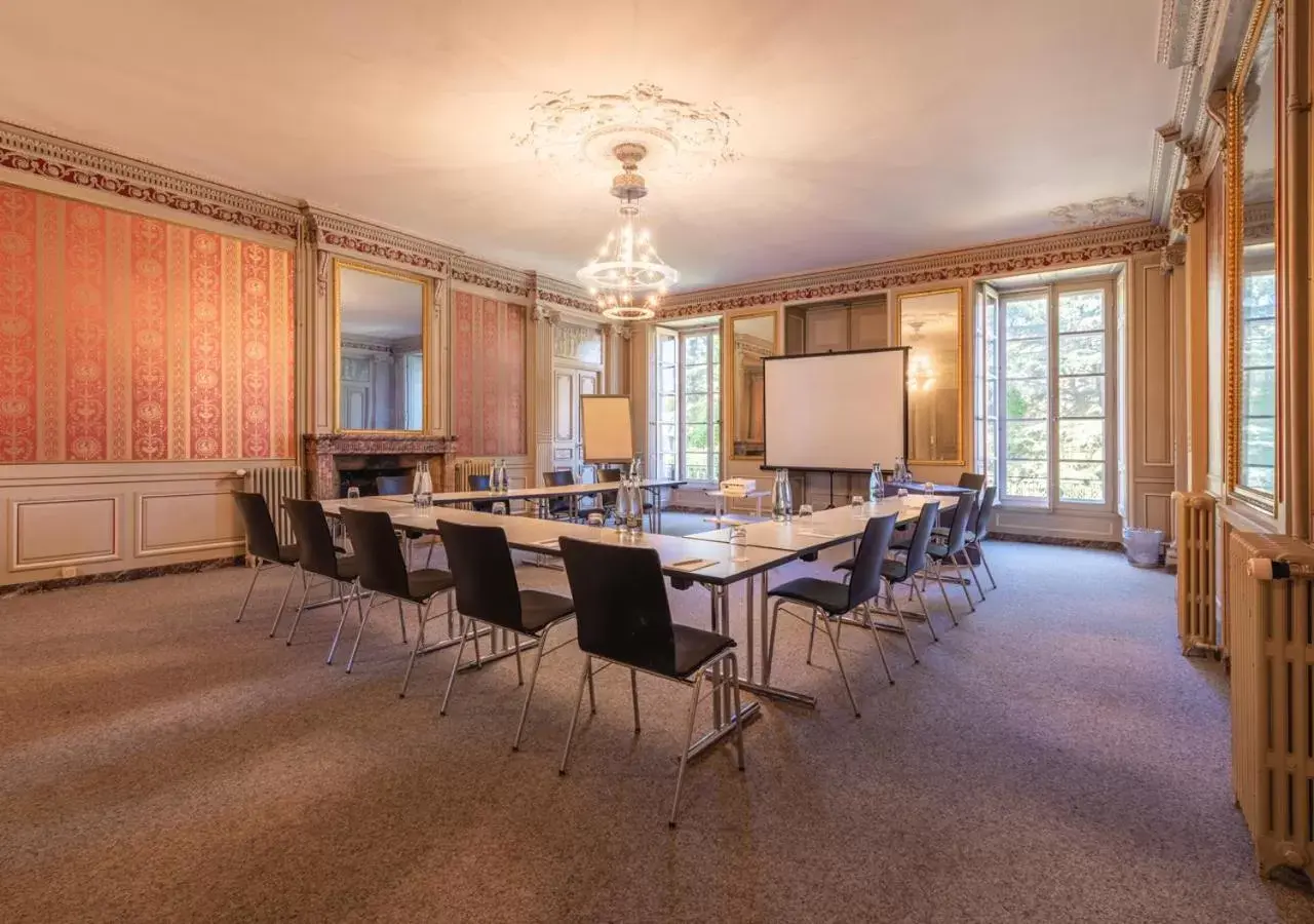 Meeting/conference room in Grand Hotel et Centre Thermal d'Yverdon-les-Bains