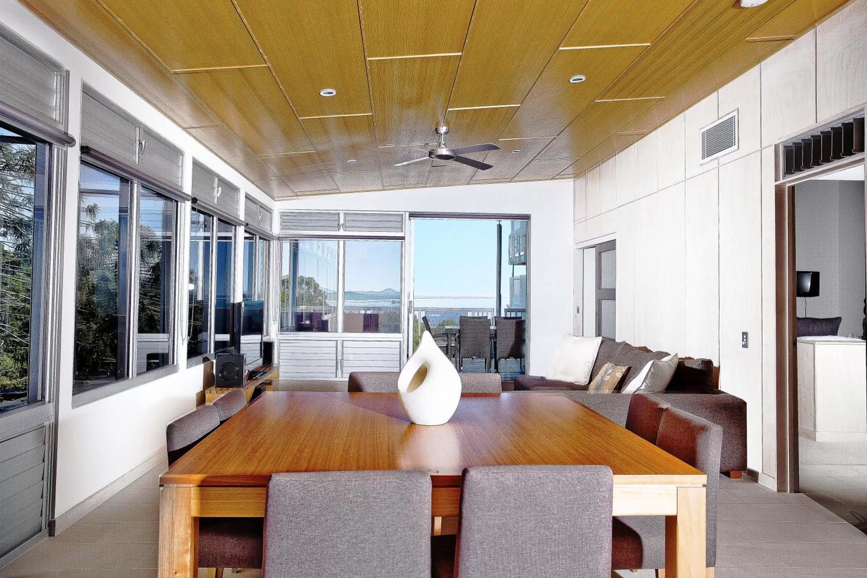 Dining area in Peppers Noosa Resort and Villas