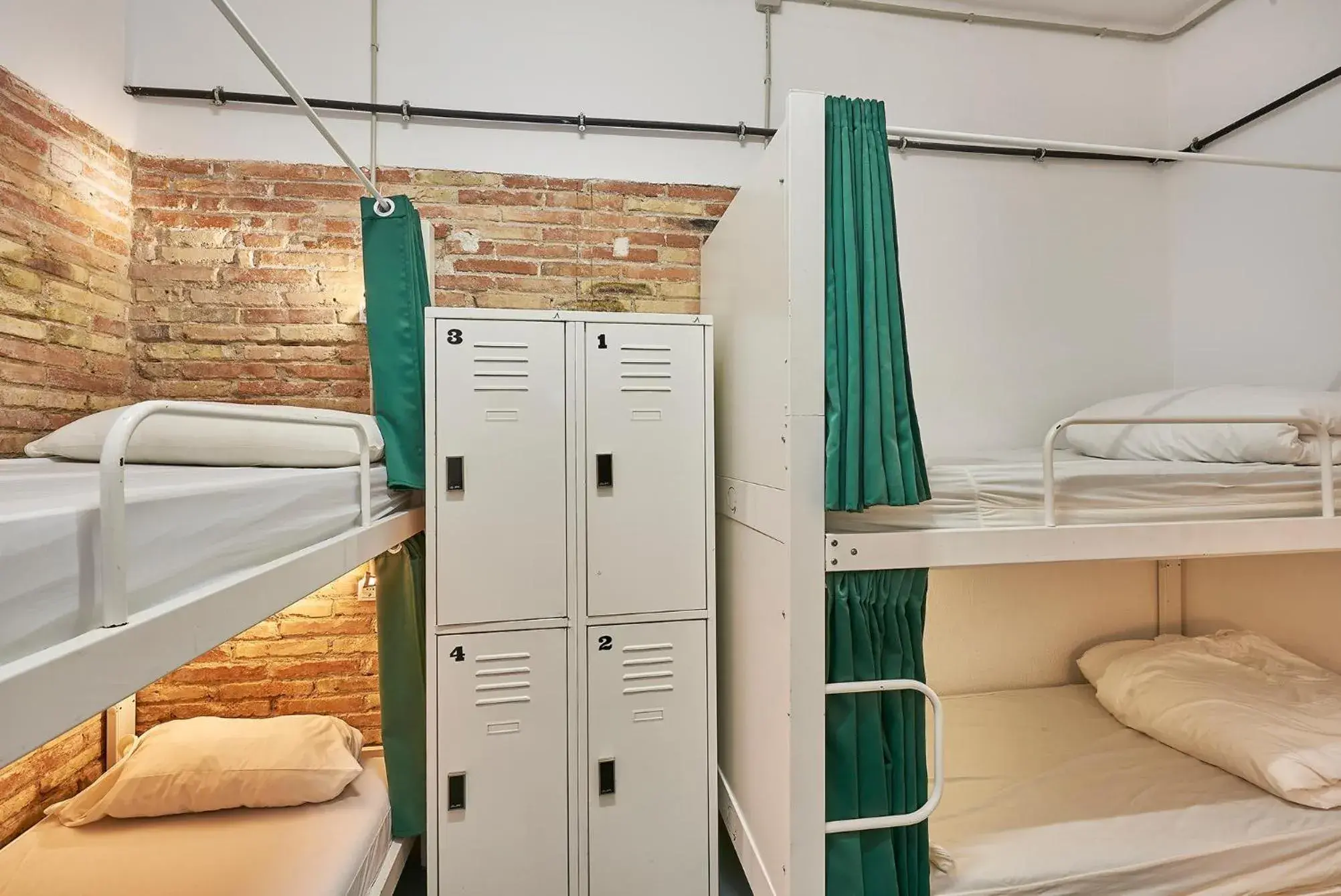 Decorative detail, Bunk Bed in Hola Hostal Collblanc