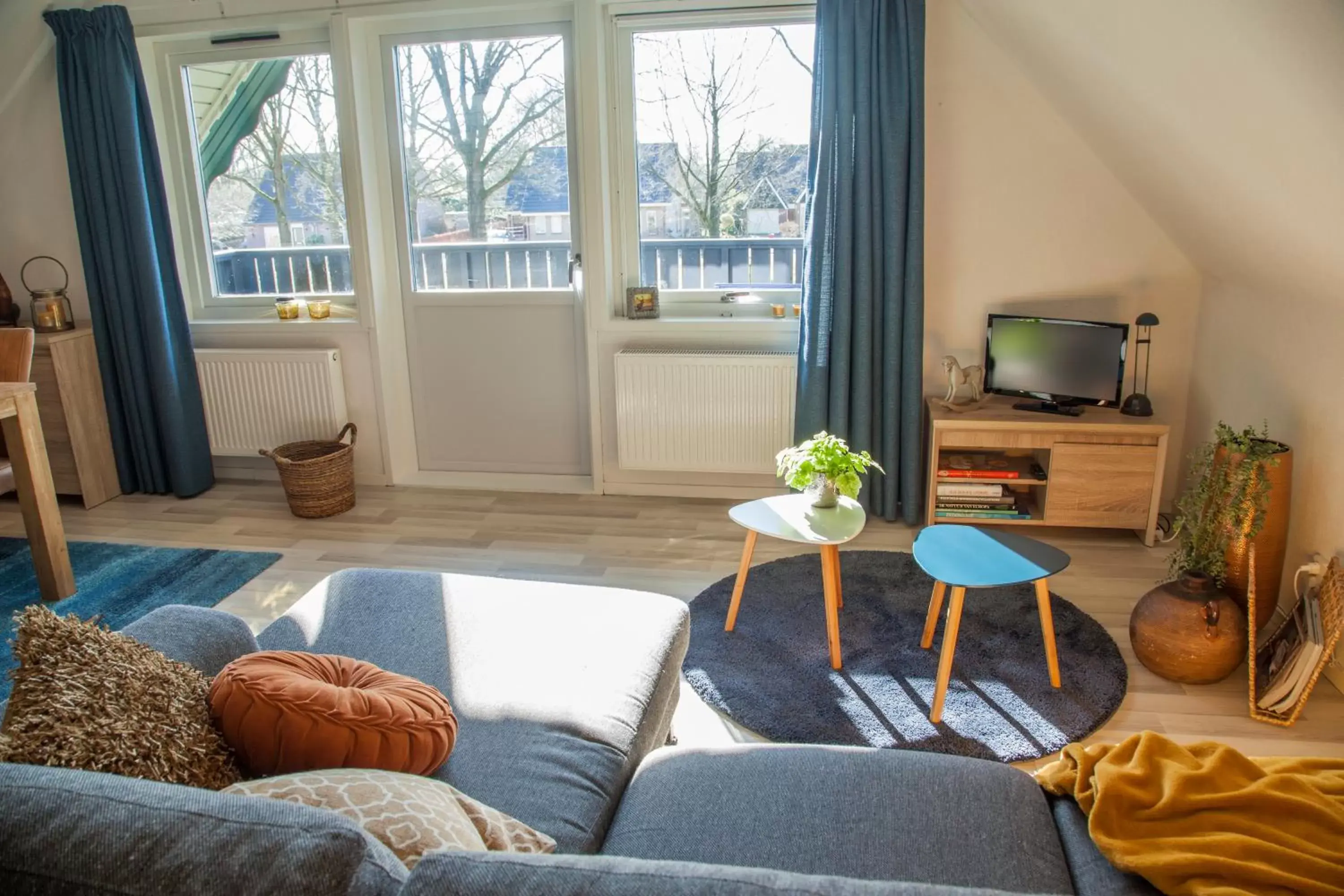 Photo of the whole room, Seating Area in B&B De Eikenhorst