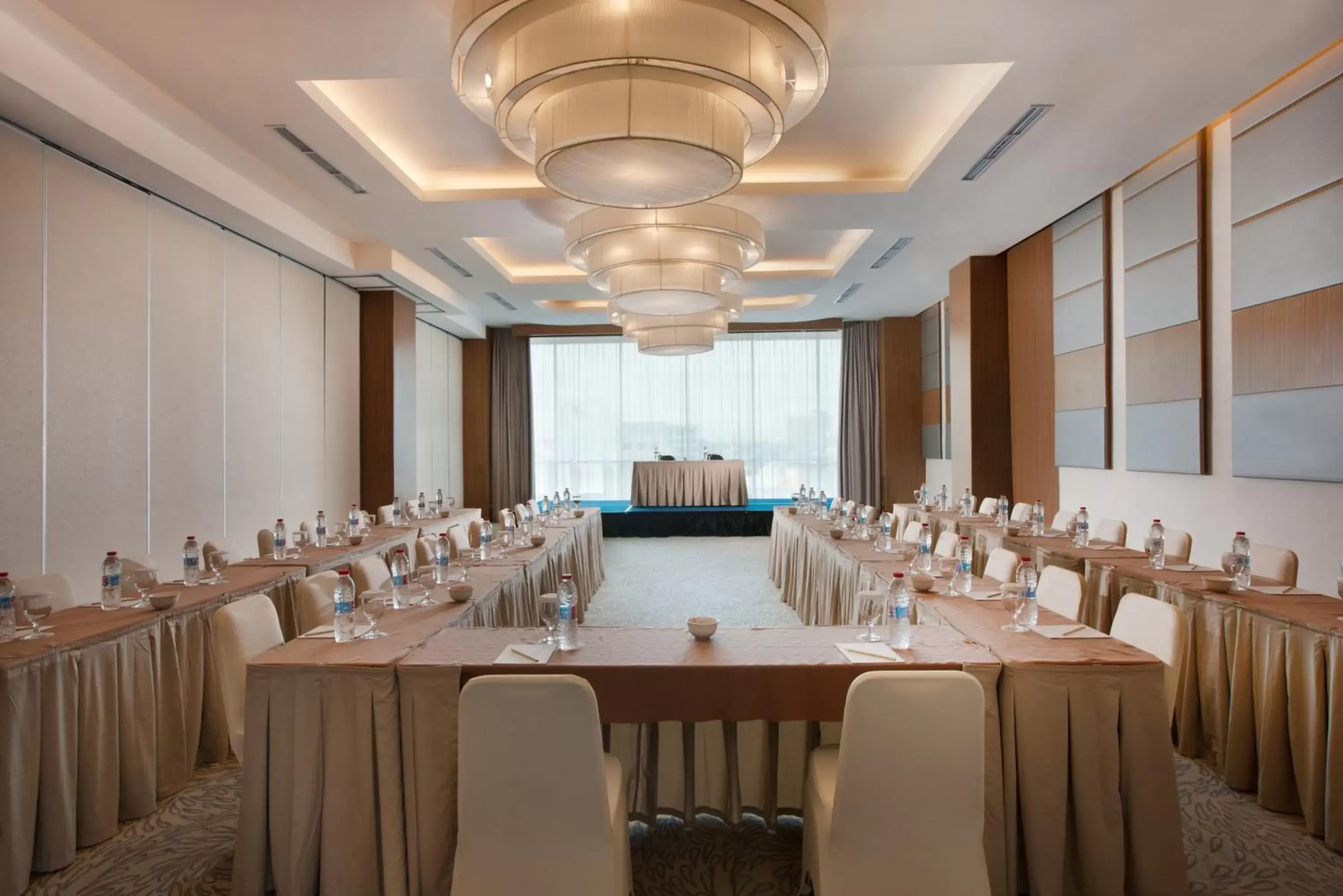 Meeting/conference room, Banquet Facilities in Hotel Santika Radial Palembang