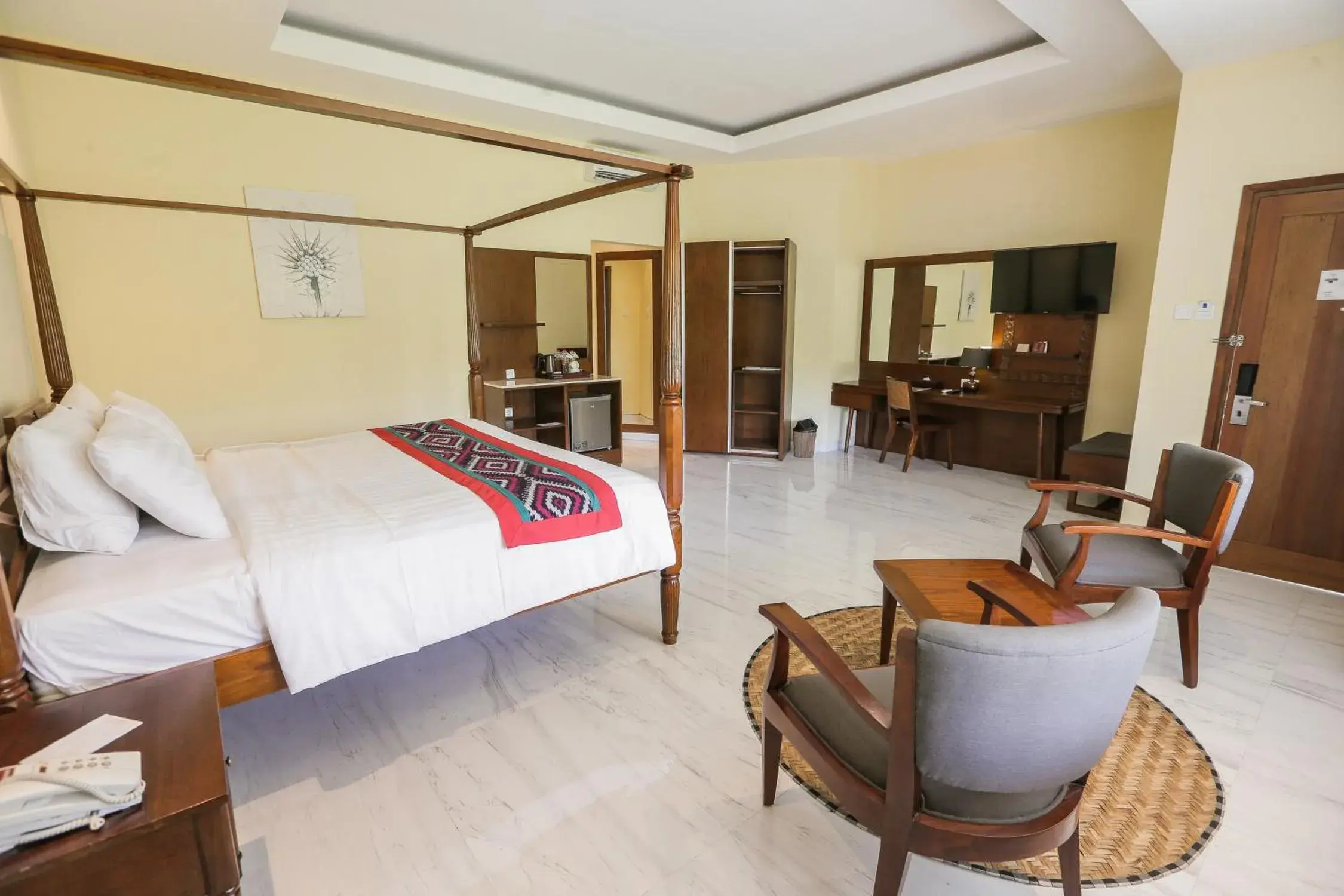 Bed in Ubud Hotel and Cottages