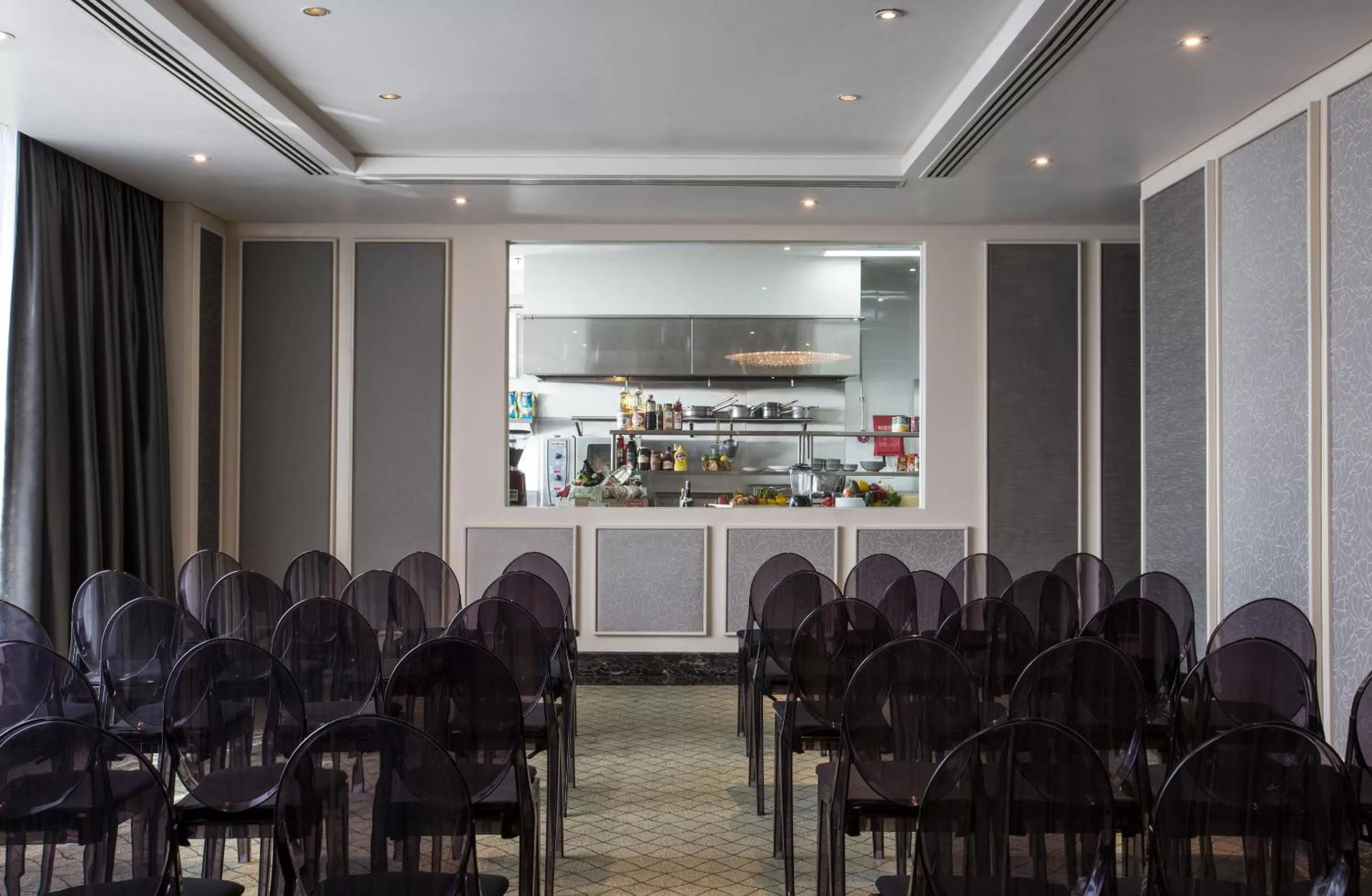 Banquet/Function facilities in Makati Diamond Residences