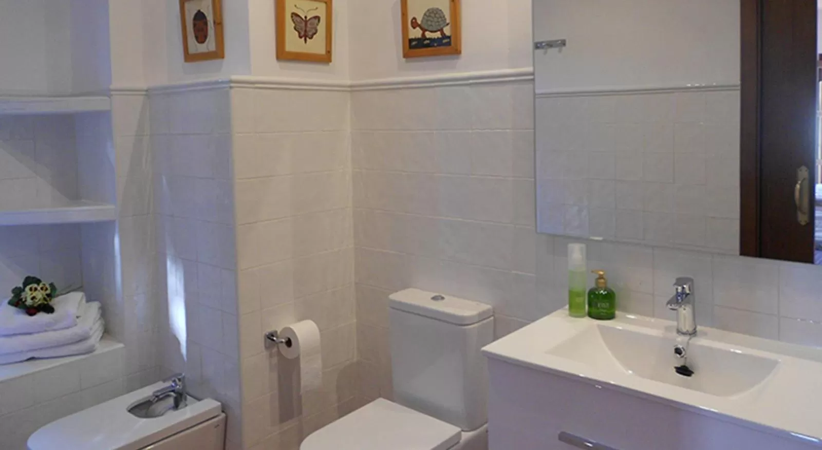 Bathroom in El Sequer Casa Rural