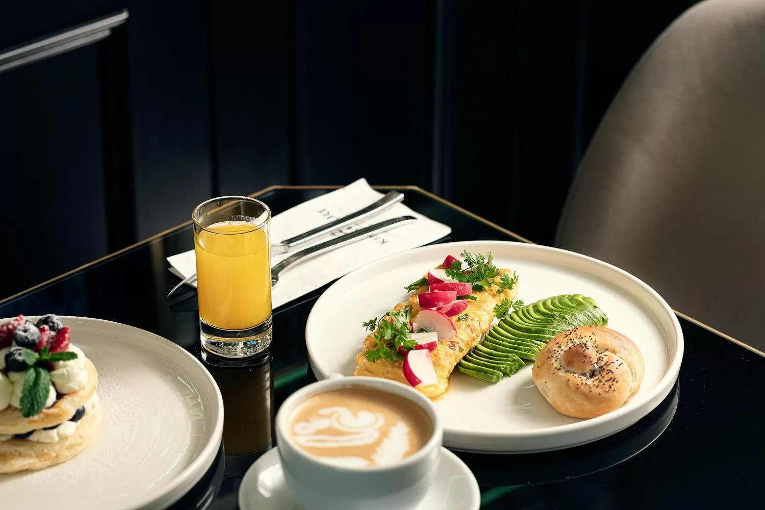 Buffet breakfast in Hotel KINGS COURT