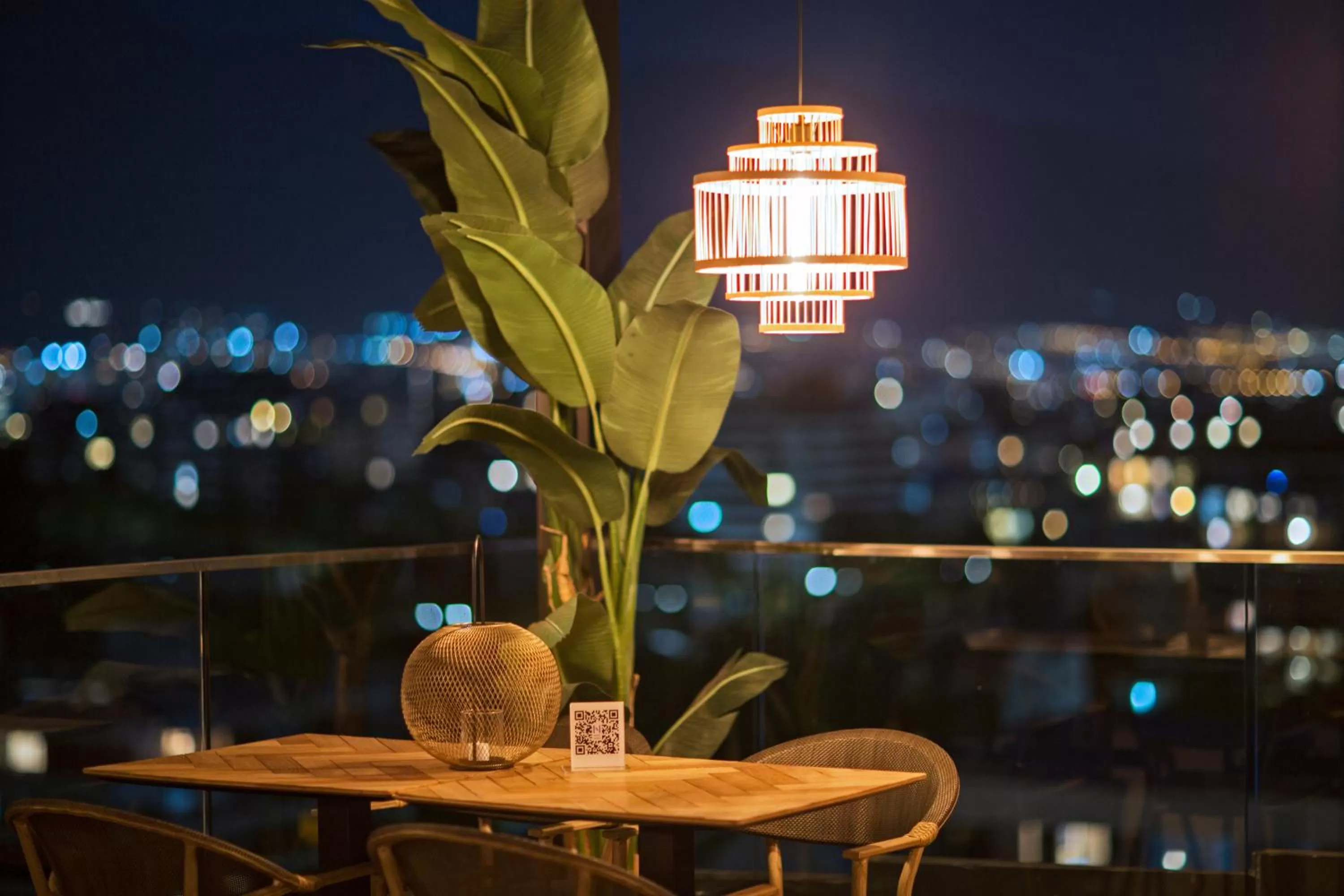 Restaurant/places to eat in Hotel Nodo - El hotel que respira