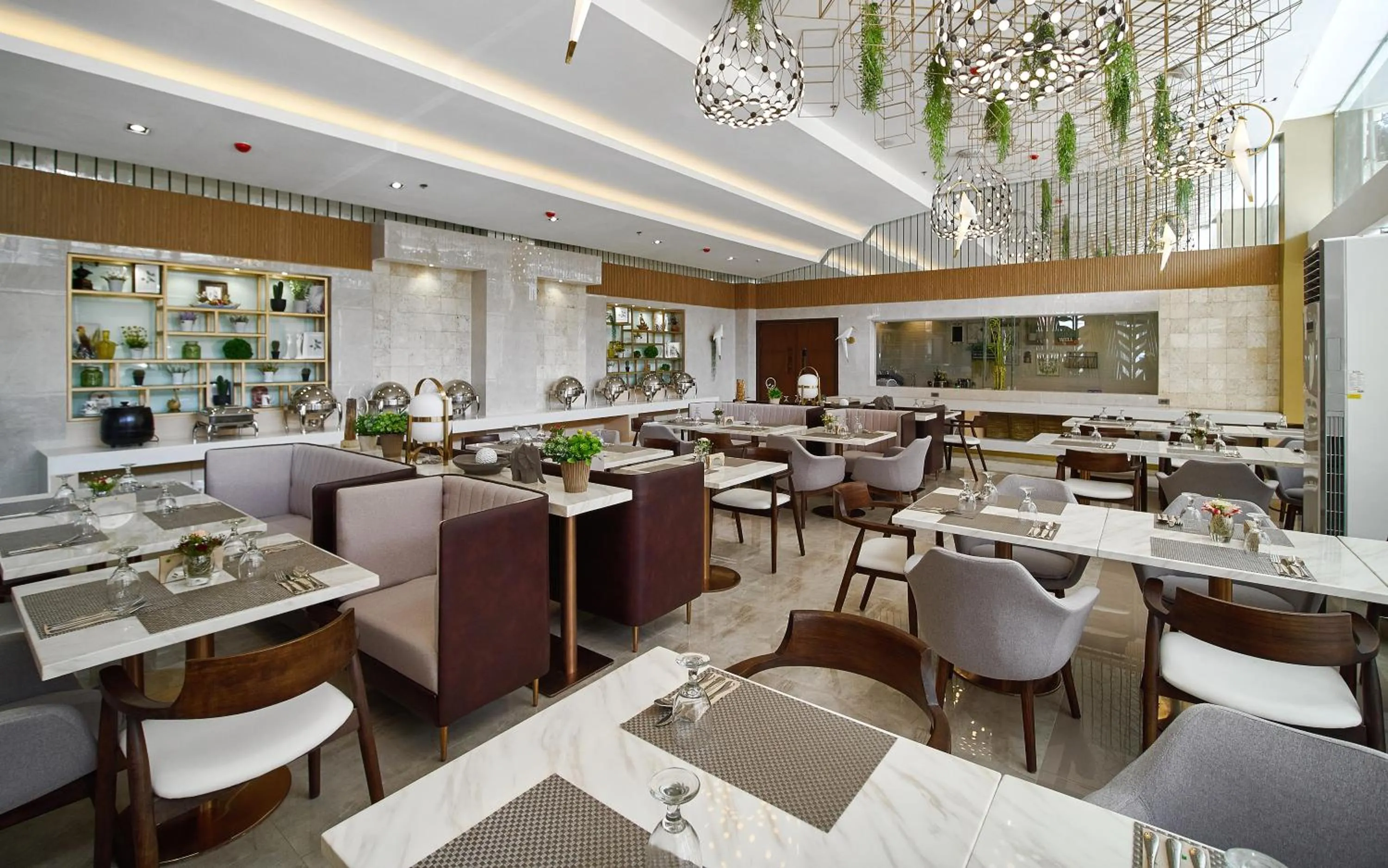 Buffet breakfast in J7 Plaza Hotel