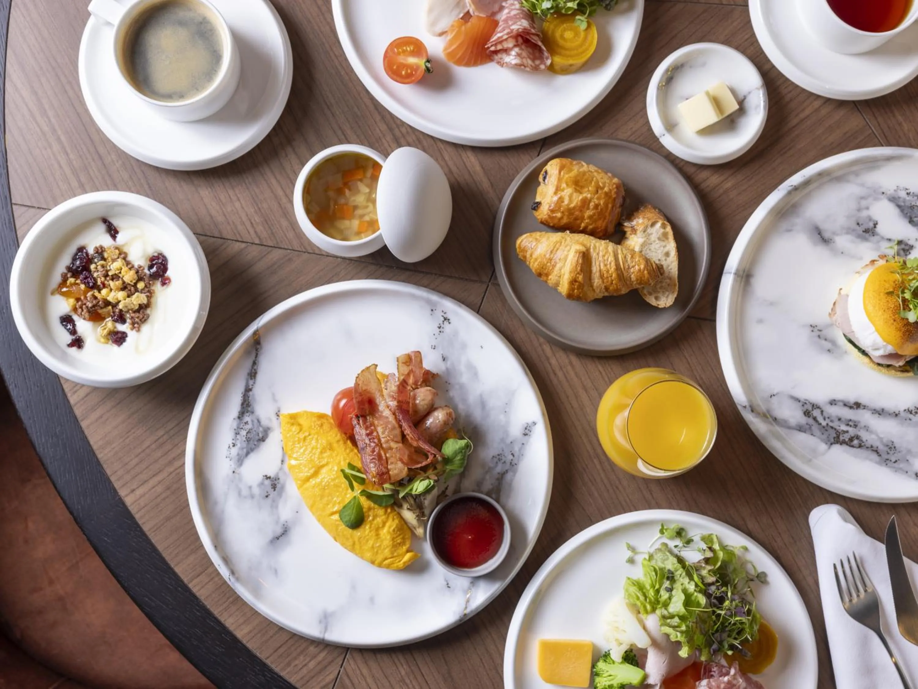 Buffet breakfast in Dai-ichi Hotel Annex