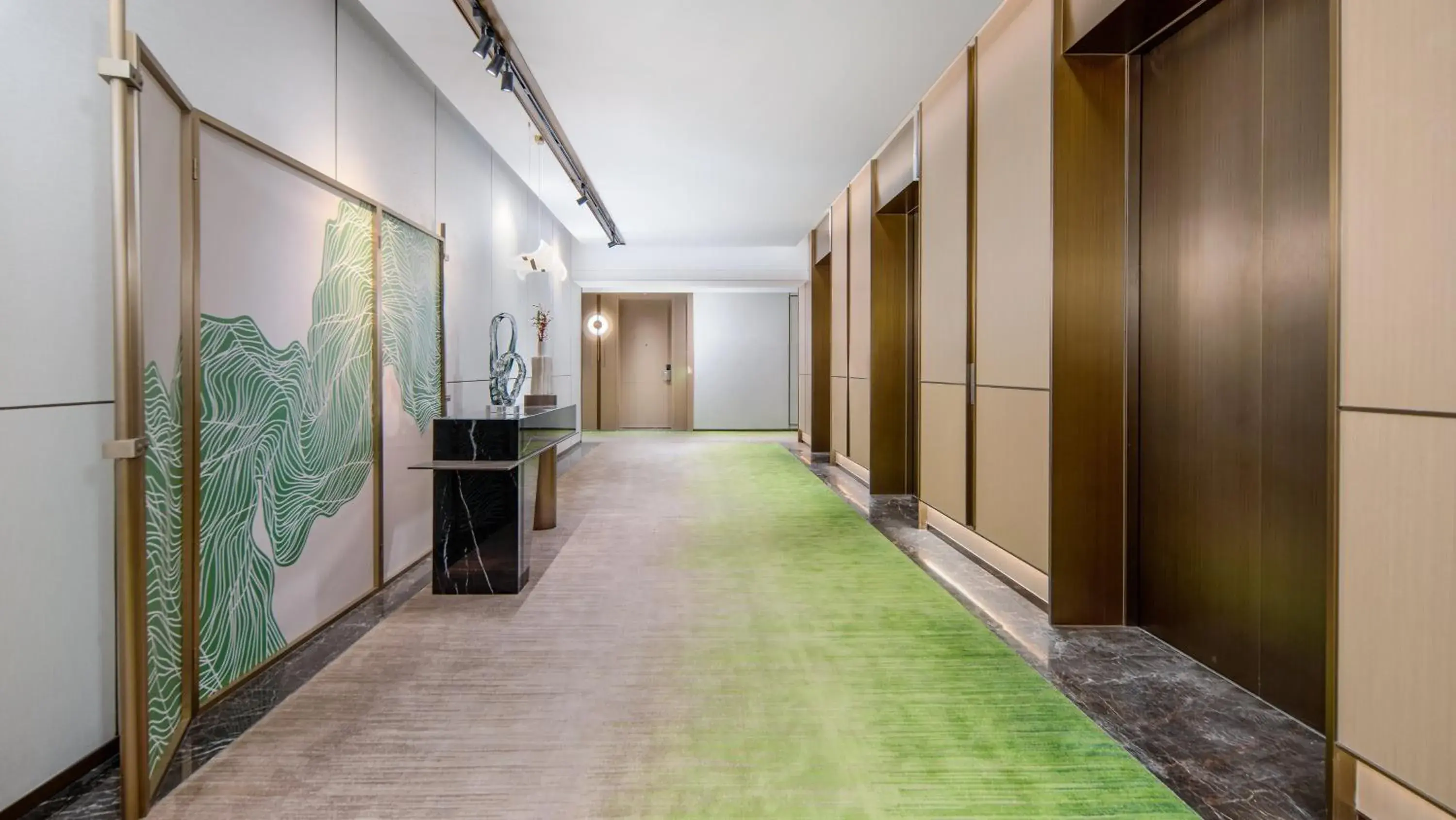 Lobby or reception in Holiday Inn Changsha Malanshan, an IHG Hotel