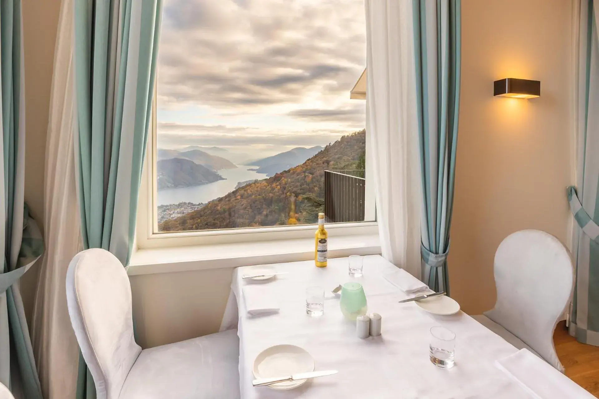 Restaurant/places to eat, Mountain View in Kurhaus Cademario Hotel & DOT Spa - Ticino Hotels Group