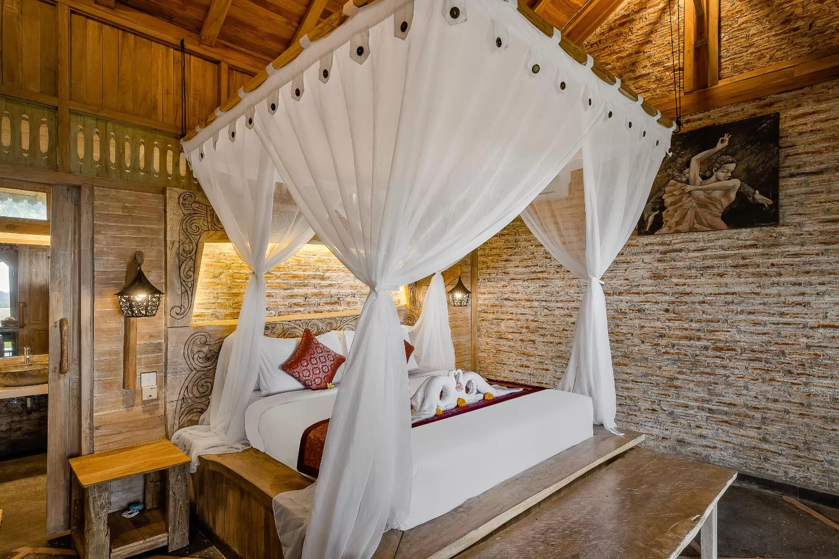 Bed in Joglo Organik Guesthouse