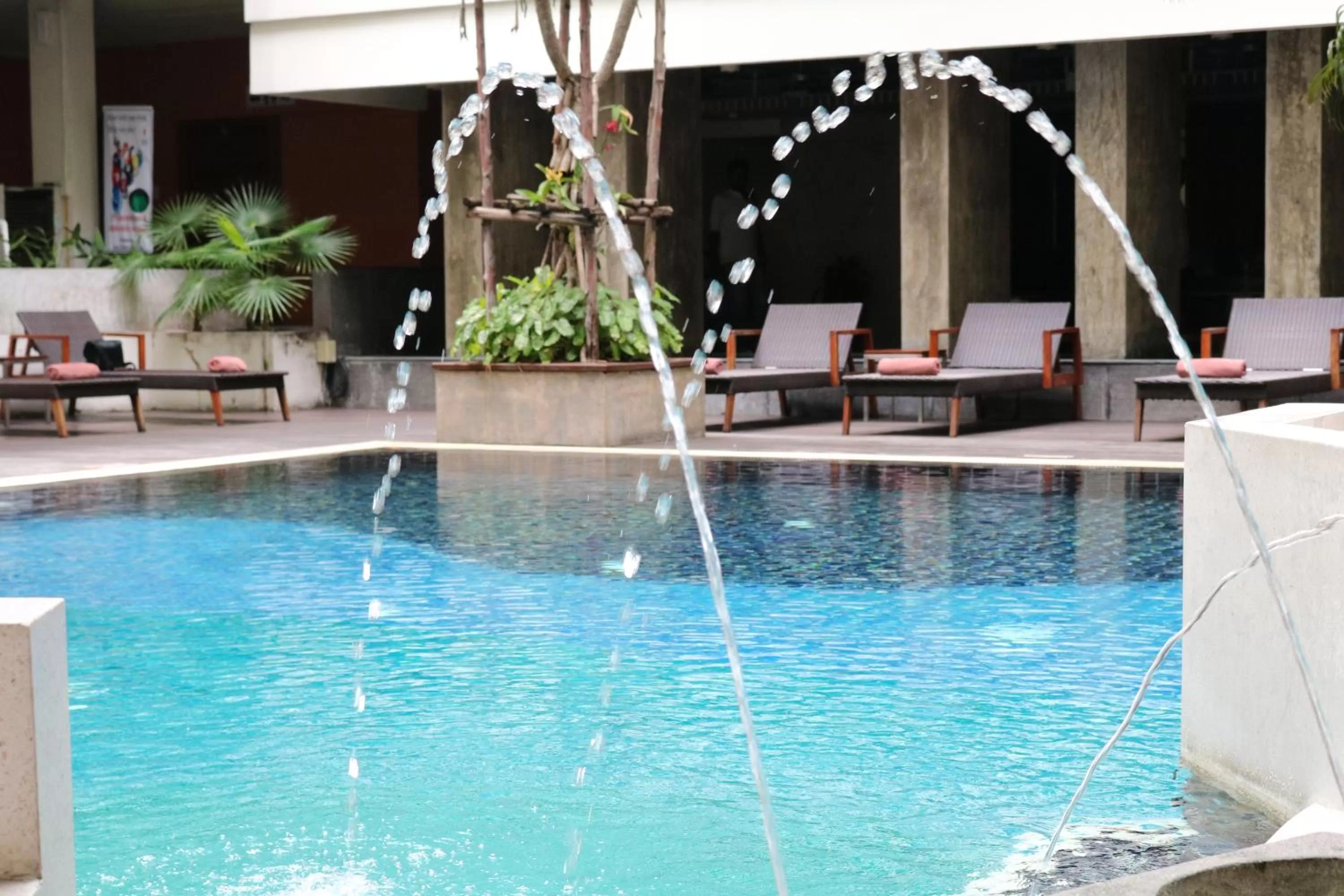 Lounge or bar in Sunshine Hotel & Residences