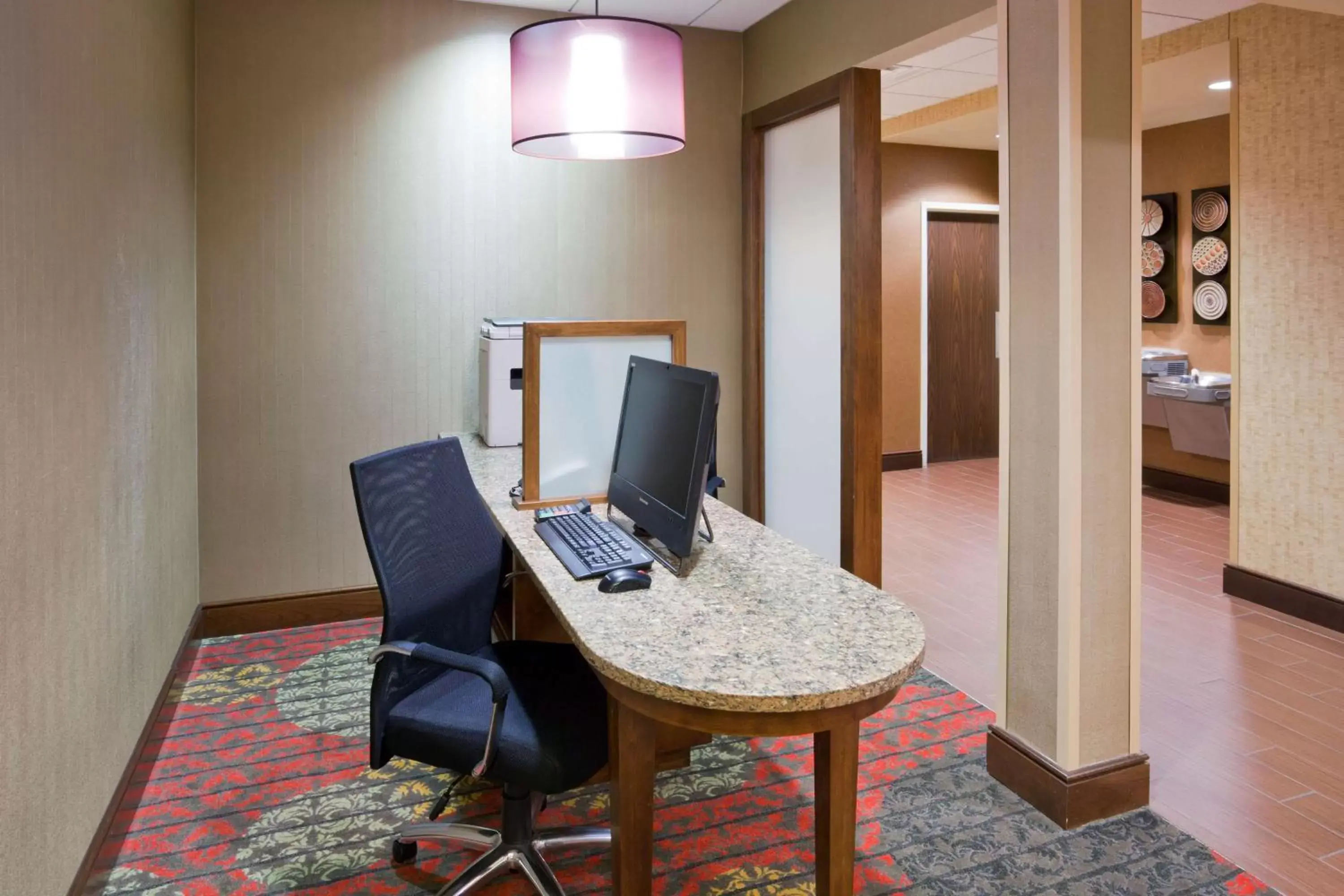 Business facilities, TV/Entertainment Center in Homewood Suites by Hilton Minneapolis - Saint Louis Park at West End