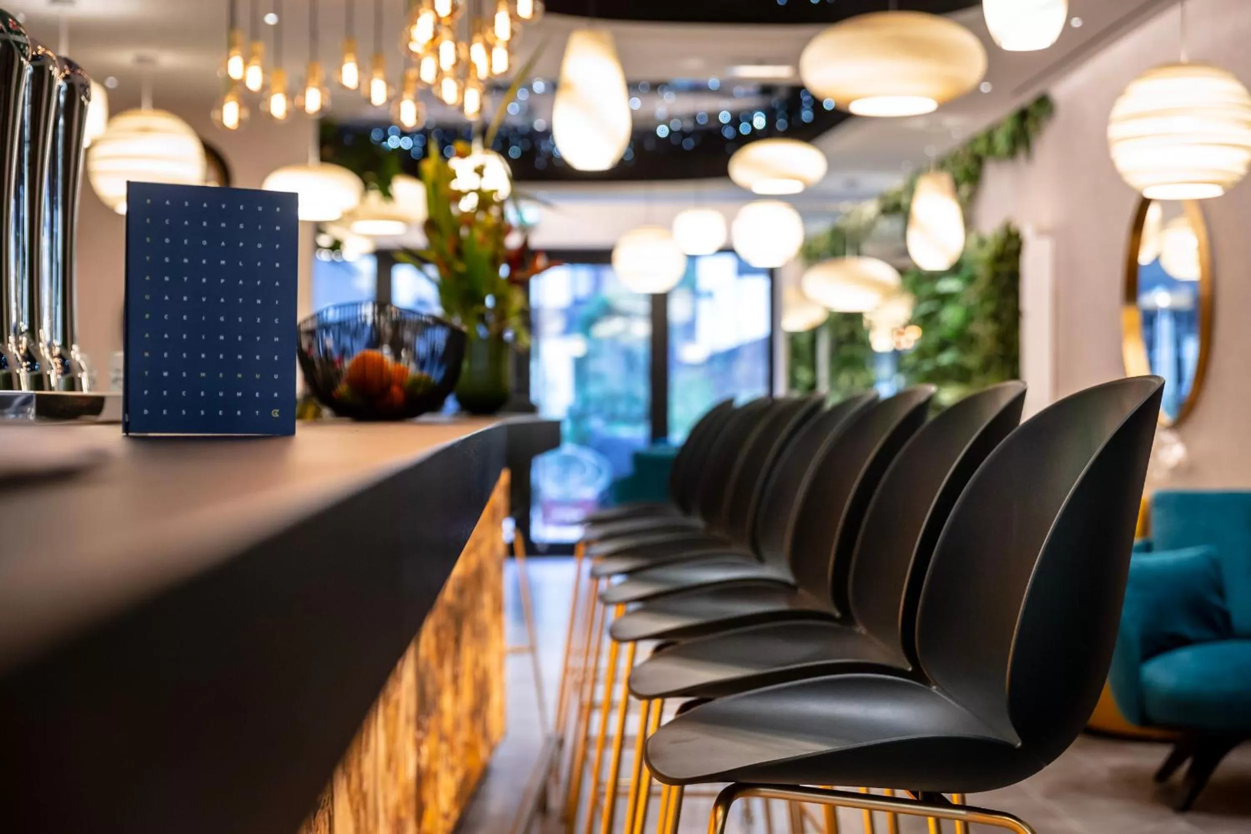 Communal lounge/ TV room in voco Strasbourg Centre - The Garden by IHG