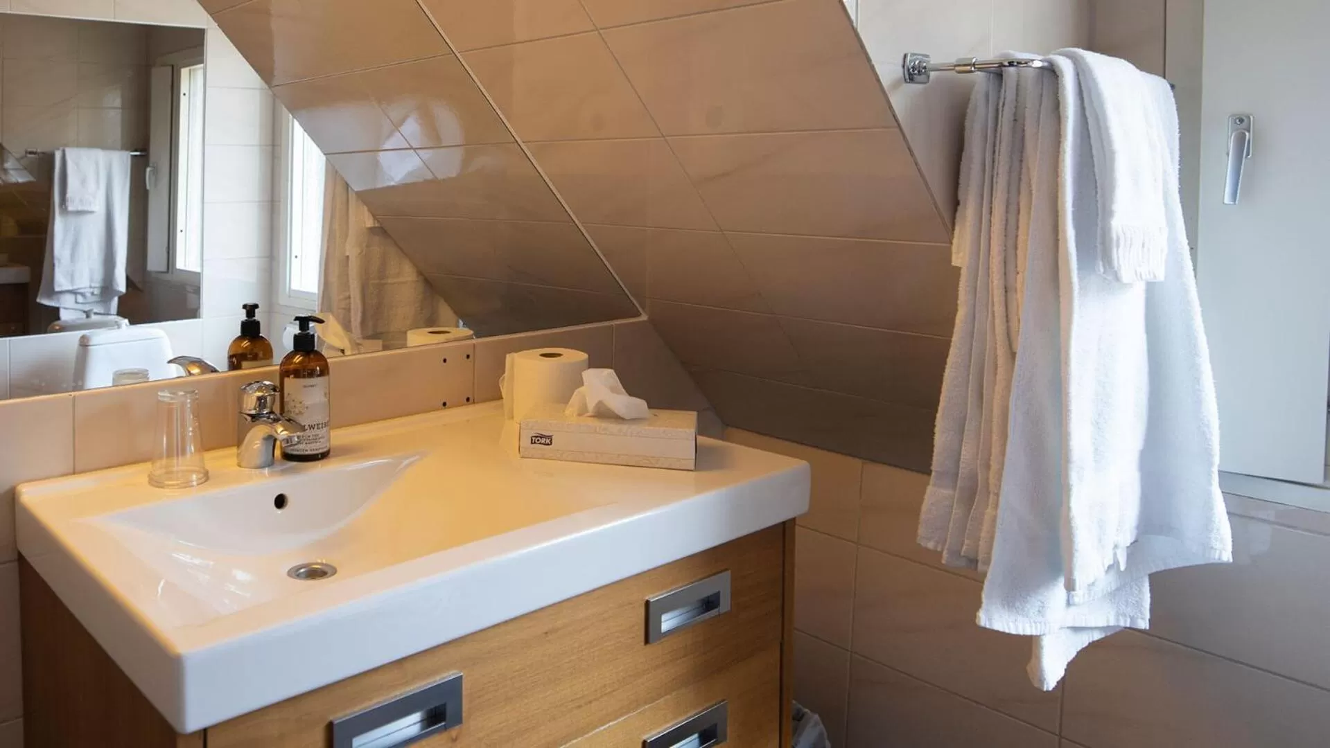 Bathroom in Treetop Spa Hangout & Hotel