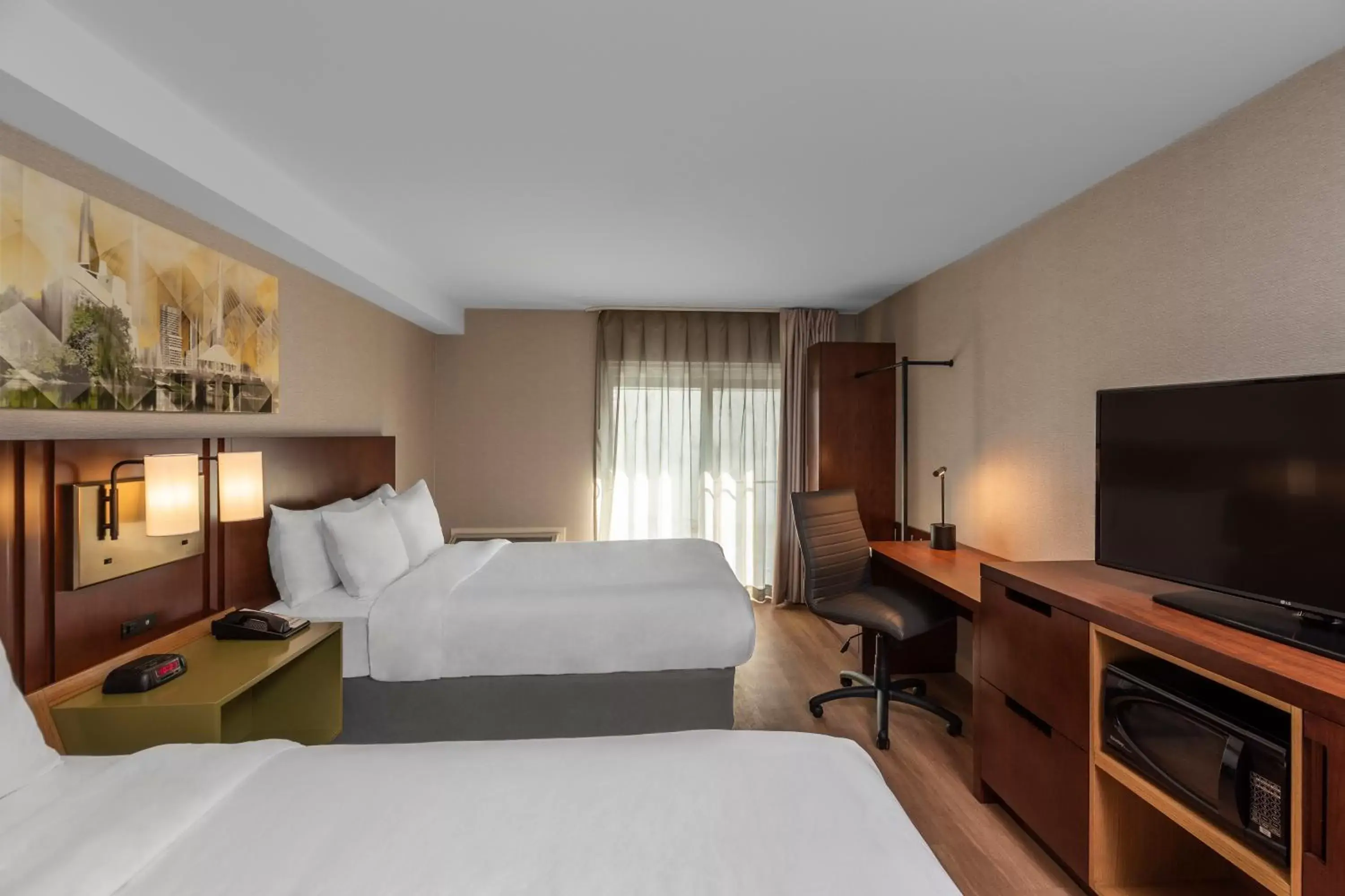 Deluxe Room with Two Queen Beds - Ground Floor in Comfort Inn Boucherville